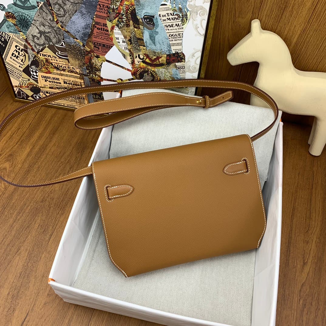 C4872 Kelly Depeches 25cm Epsom leather 37 golden brown, gold buckle — image 4