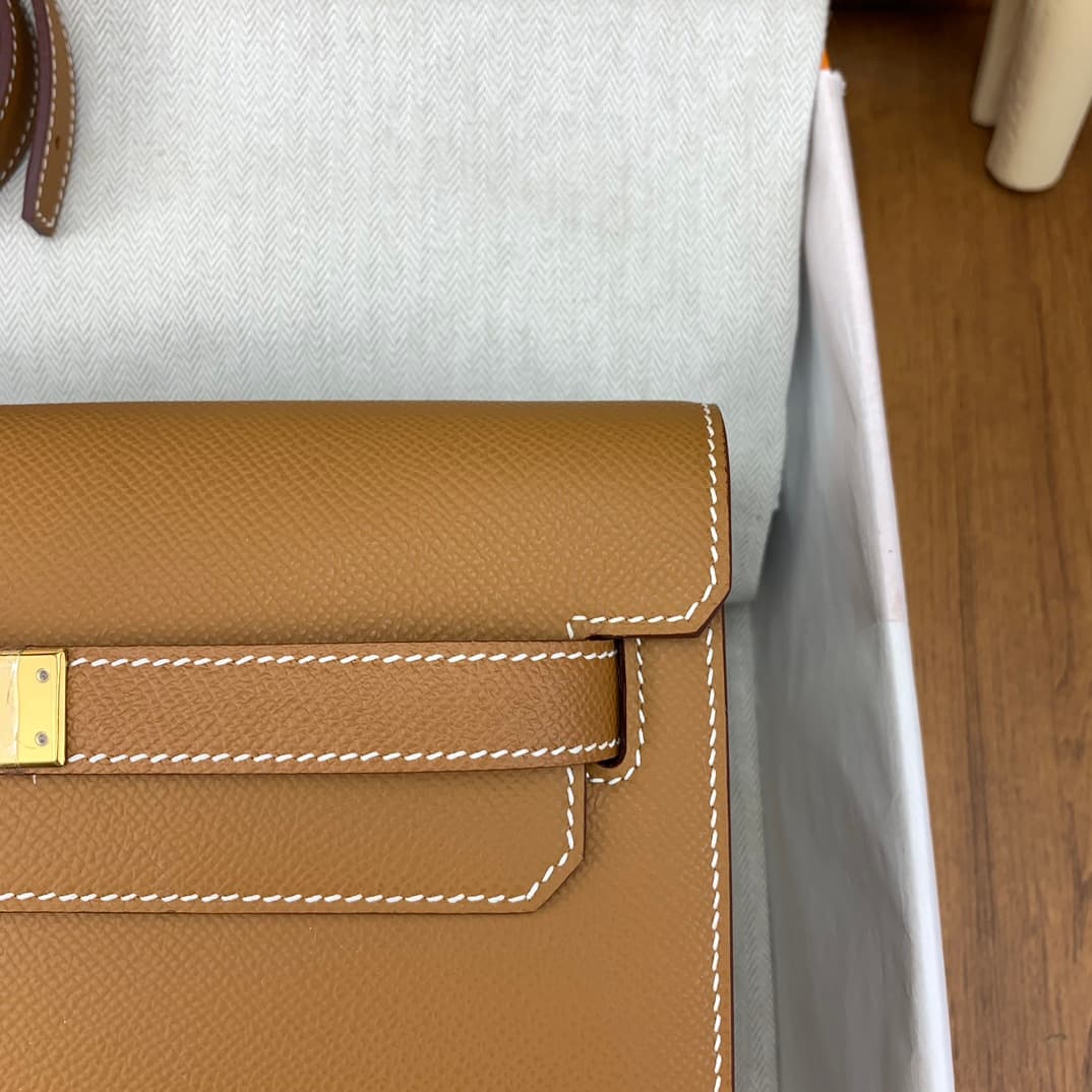 C4872 Kelly Depeches 25cm Epsom leather 37 golden brown, gold buckle — image 7