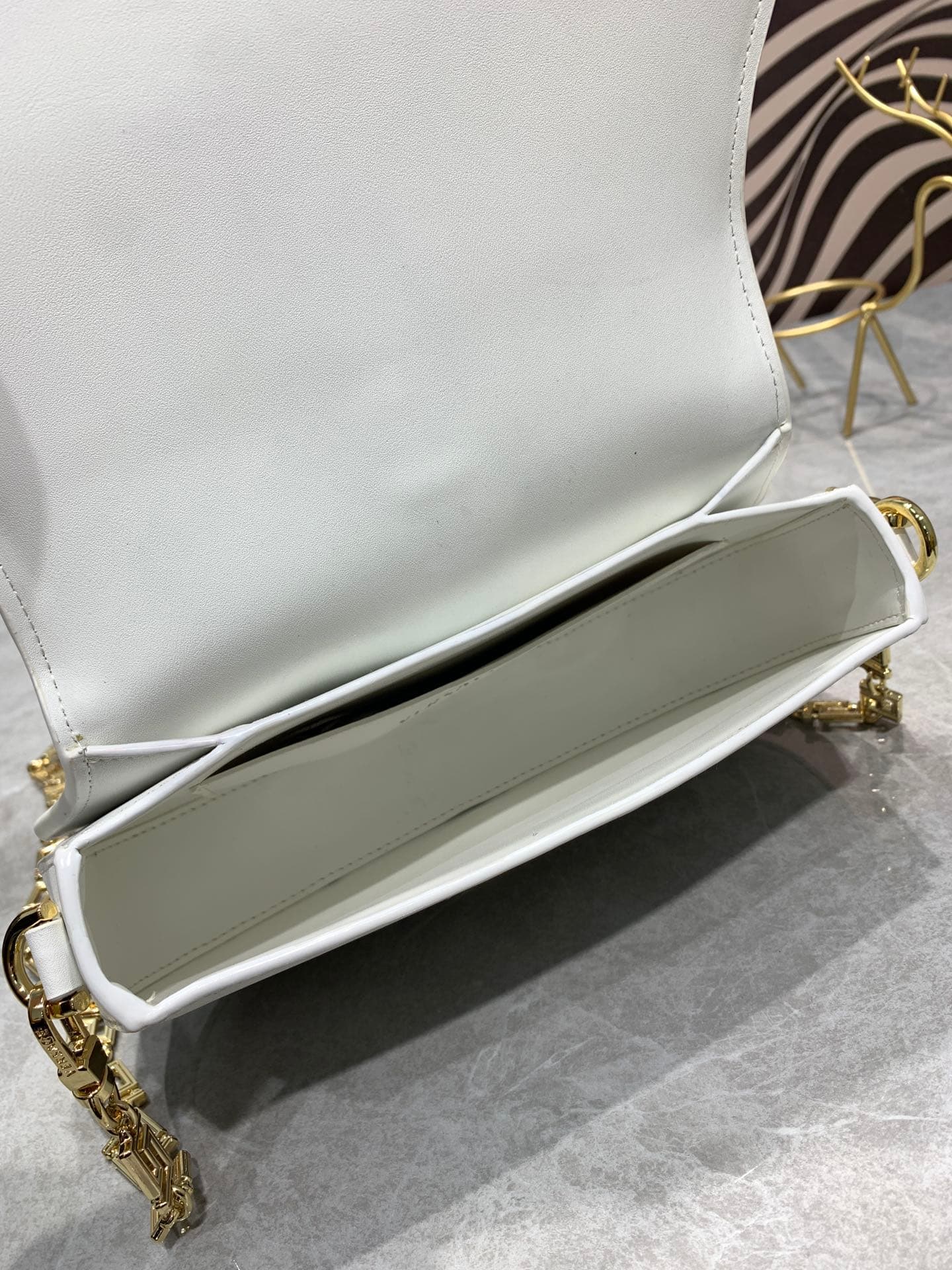 C8343 New product — image 8