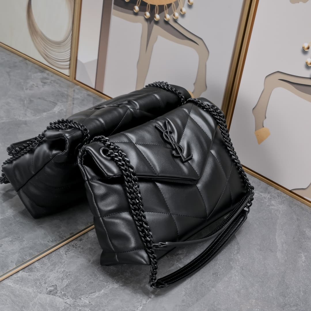C8612 【New】LOULOU PUFFER quilting lambskin bag, made of lambskin with 100% quality. The material is soft and delicate, giving a feeling like being wrapped in clouds ☁️. The classic Y brand logo, chains, and fastenings are all crafted from silver-plated me — image 2