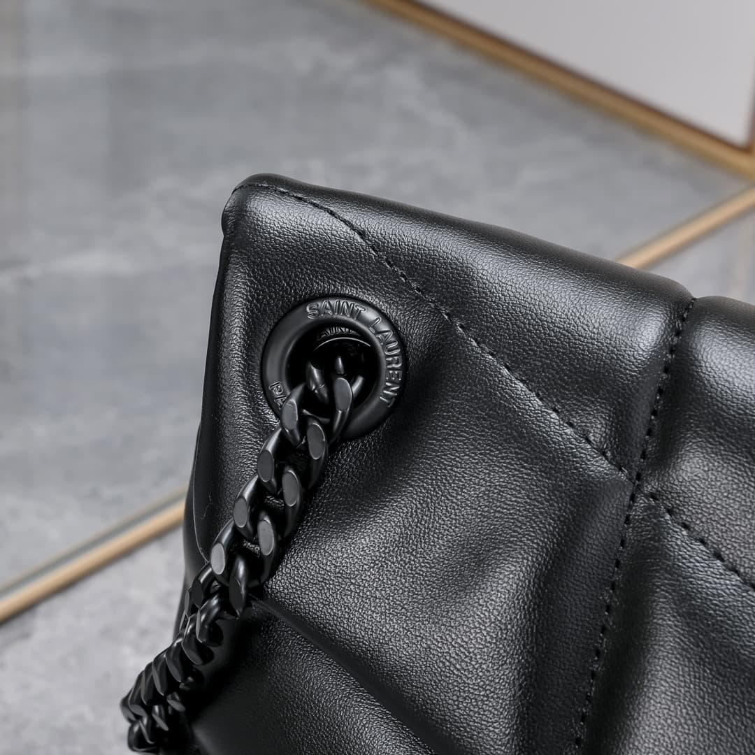 C8612 【New】LOULOU PUFFER quilting lambskin bag, made of lambskin with 100% quality. The material is soft and delicate, giving a feeling like being wrapped in clouds ☁️. The classic Y brand logo, chains, and fastenings are all crafted from silver-plated me — image 5