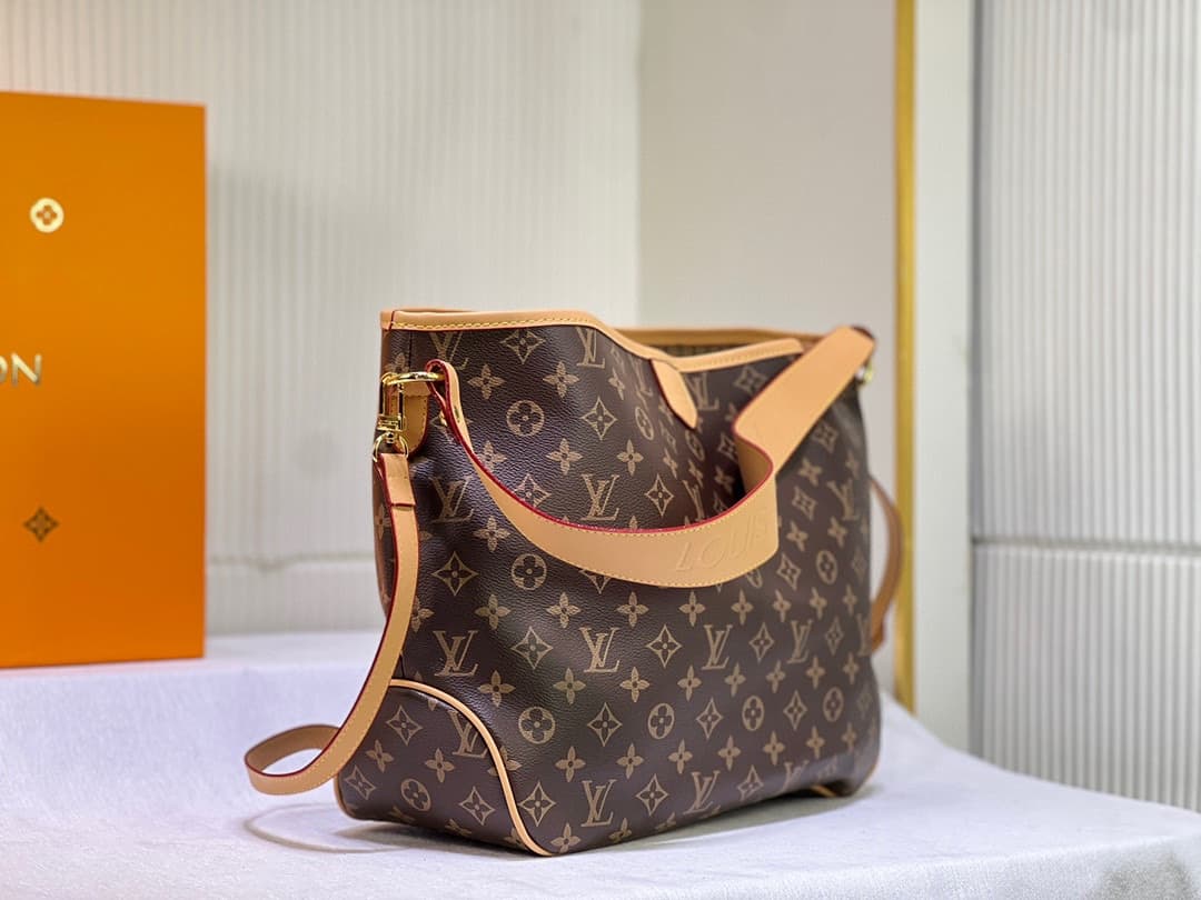 C5072 💰 Large size vintage/retro variant with parent-child design 🔥 Very popular 🔥🔥💥 M44945 – a recent hit among online influencers. LV mid-century tote bag, the latest style for early spring. A versatile LV upgrade version shopping bag. In recent years,  — image 2