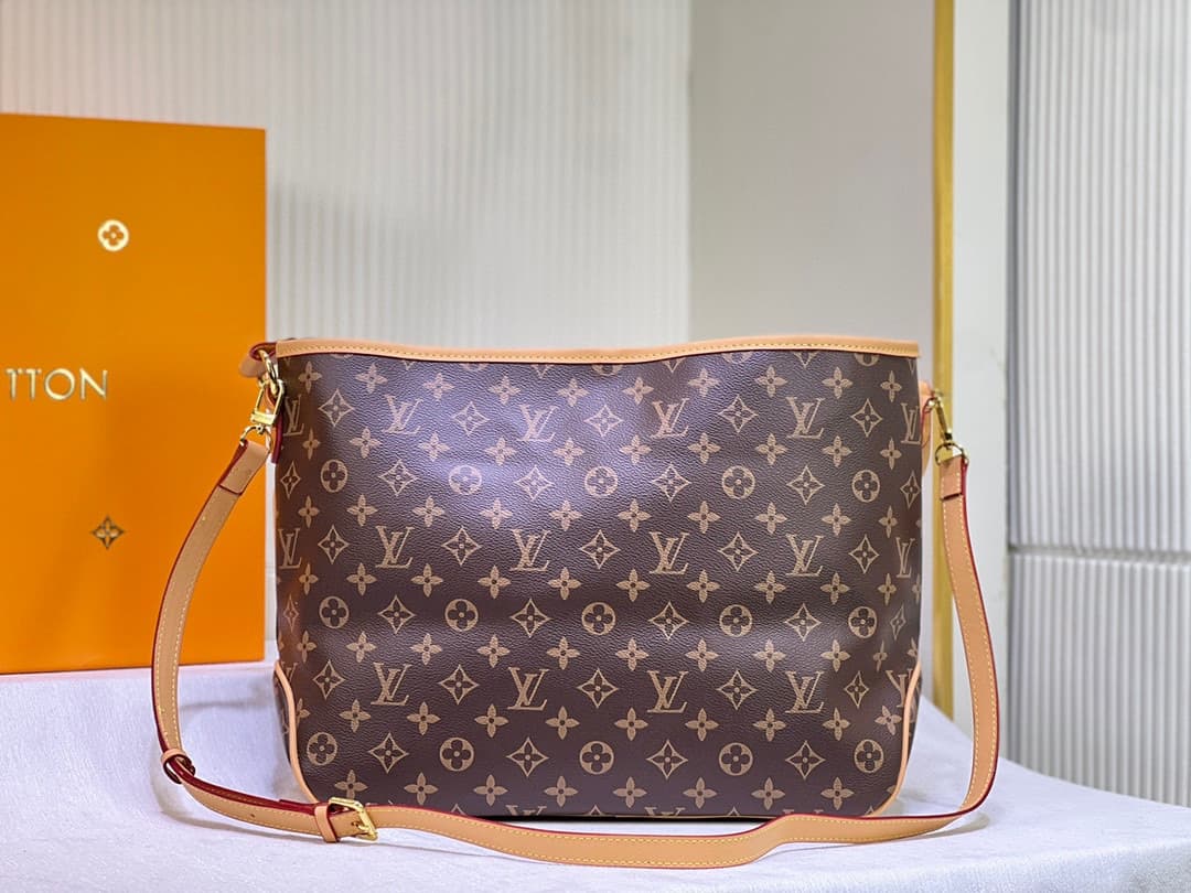 C5072 💰 Large size vintage/retro variant with parent-child design 🔥 Very popular 🔥🔥💥 M44945 – a recent hit among online influencers. LV mid-century tote bag, the latest style for early spring. A versatile LV upgrade version shopping bag. In recent years,  — image 6