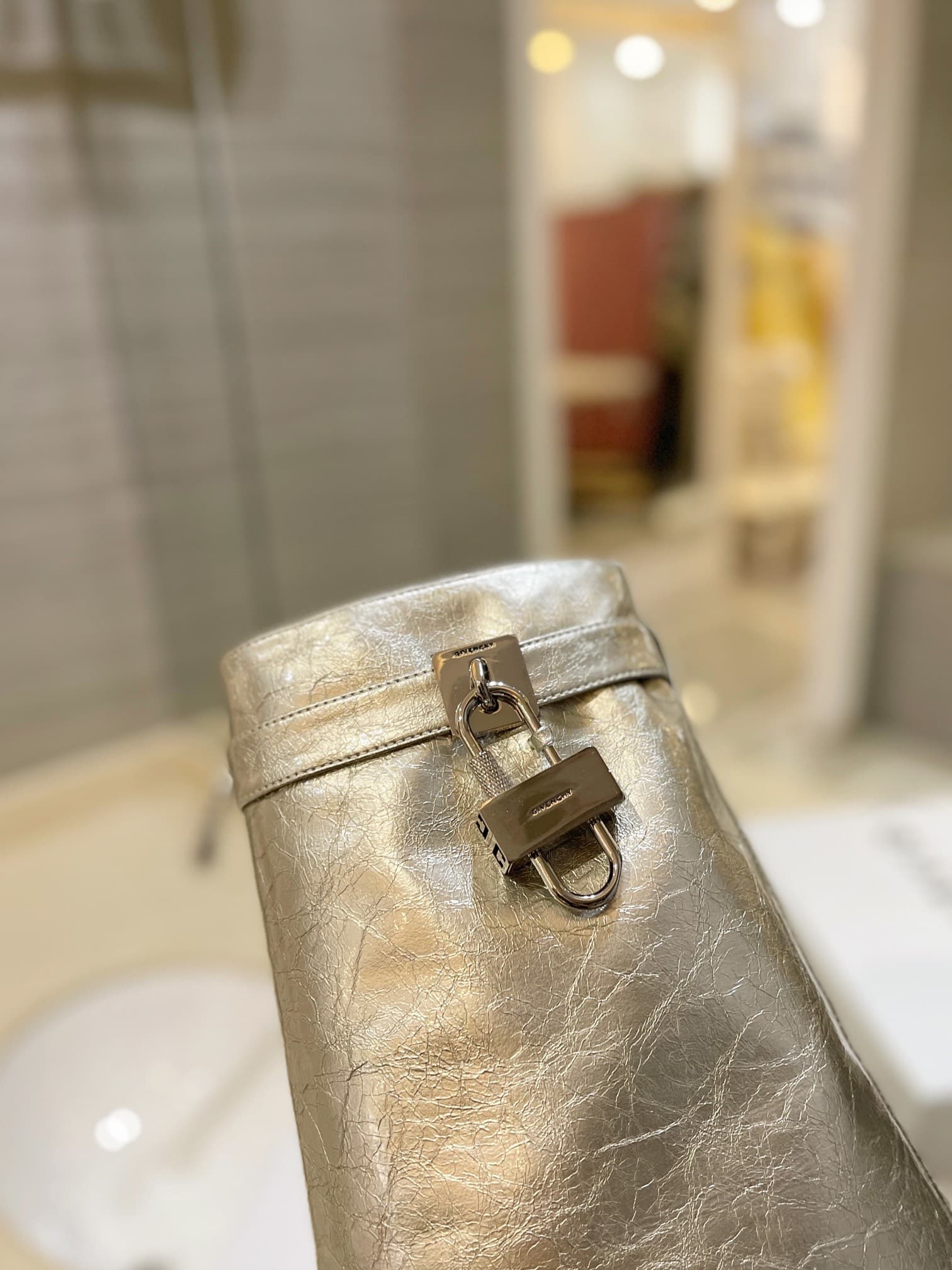 D6528 💰 Authentic, high-quality customized version from the retail store — image 8