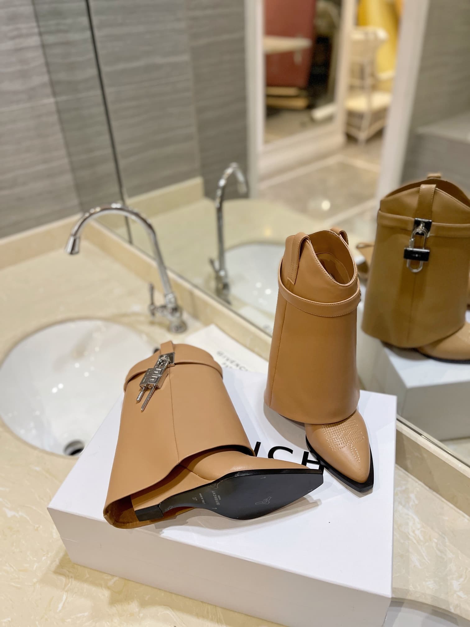 D6537 💰 Authentic version customized for specialty stores — image 6