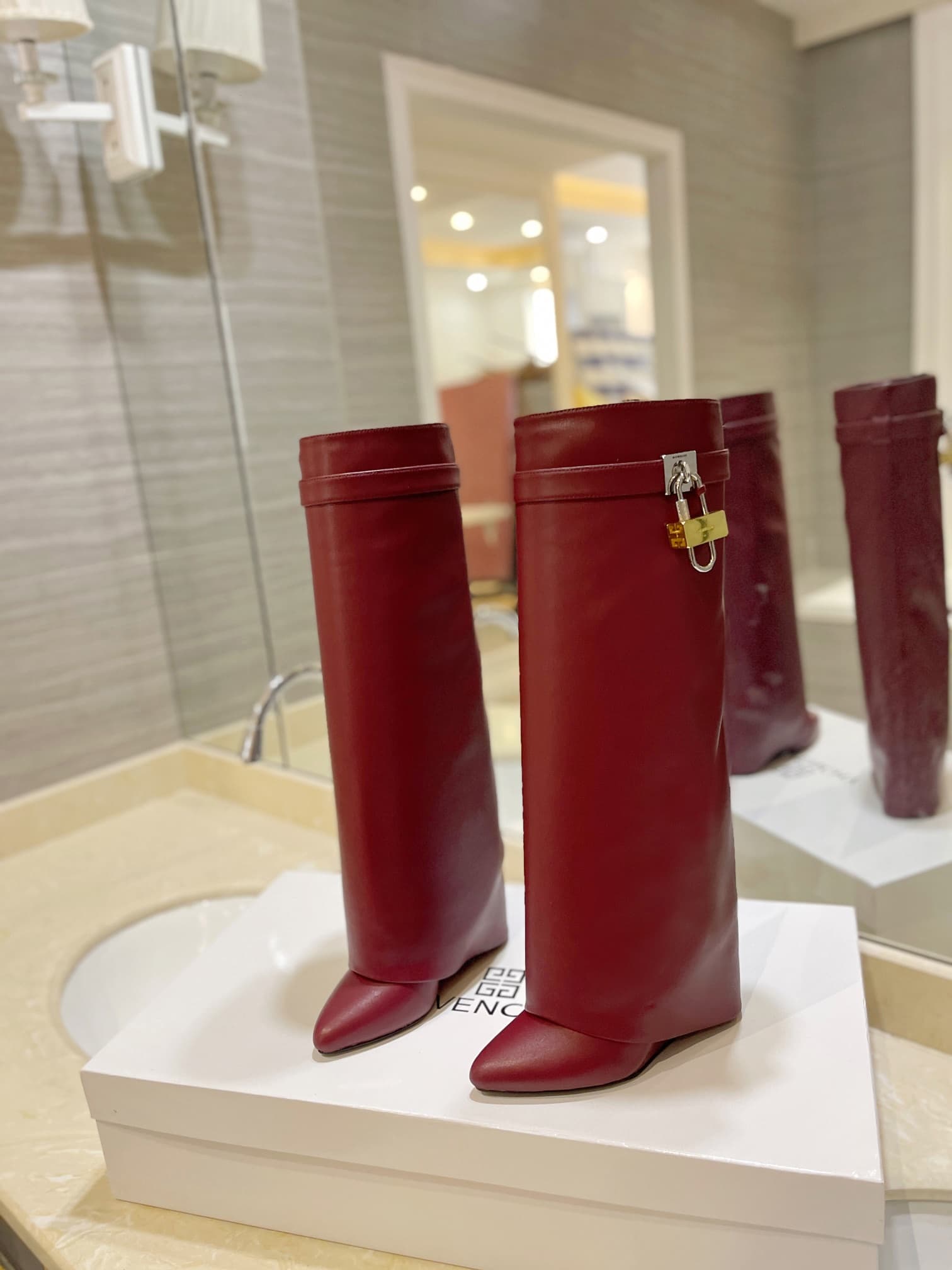 D6557 💰 Authentic version customized for specialty stores — image 2