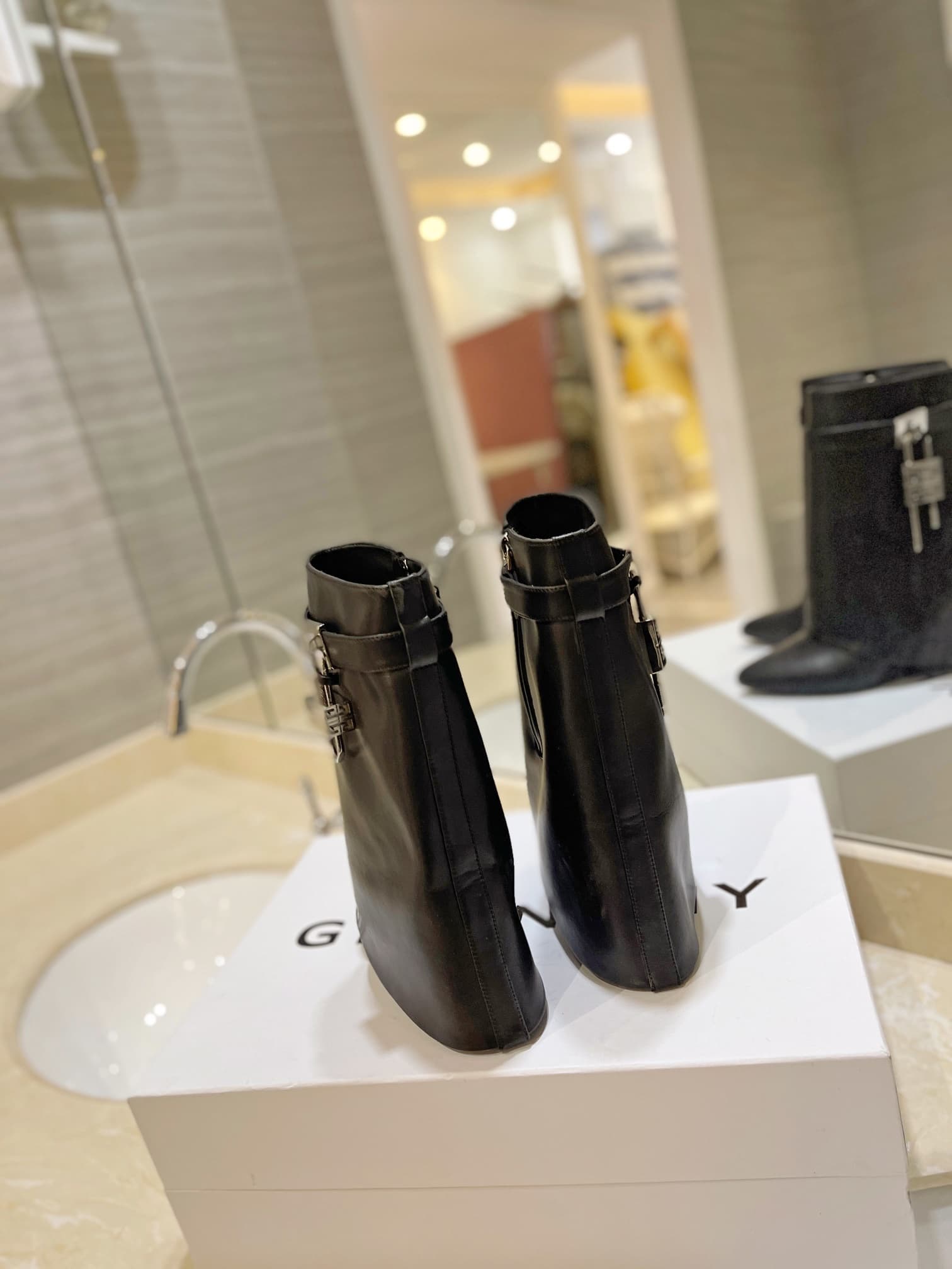D6566 💰 Authentic, high-quality customized version from the retail store — image 8