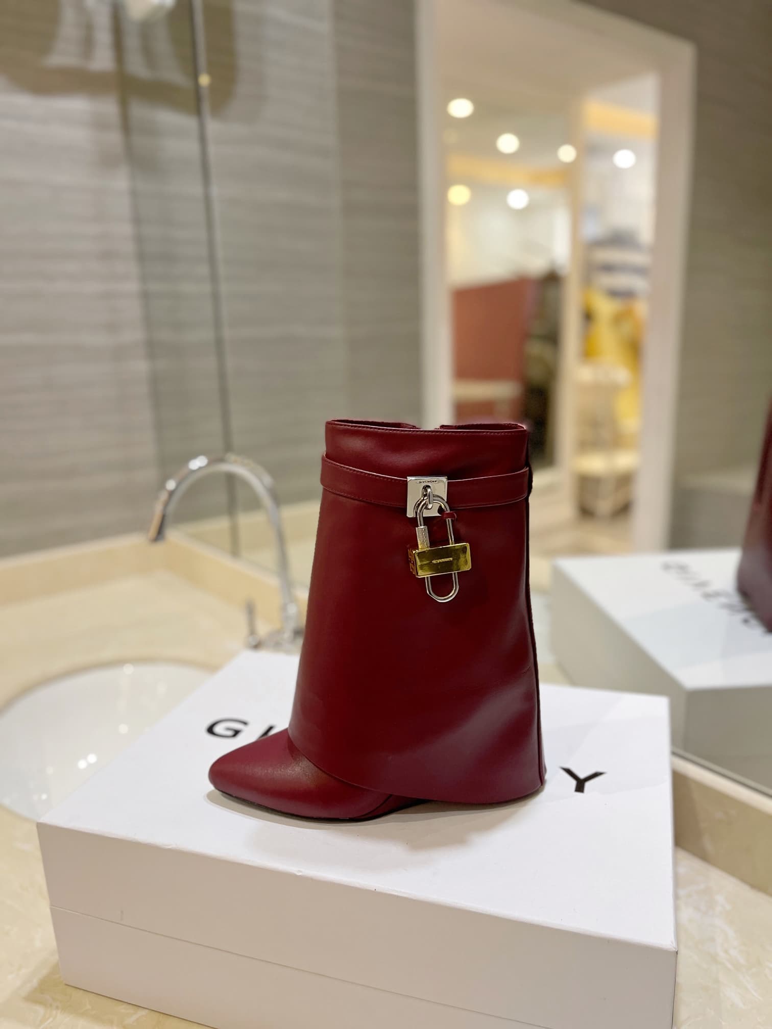 D6563 💰 Authentic, high-quality customized version from the store counter — image 4