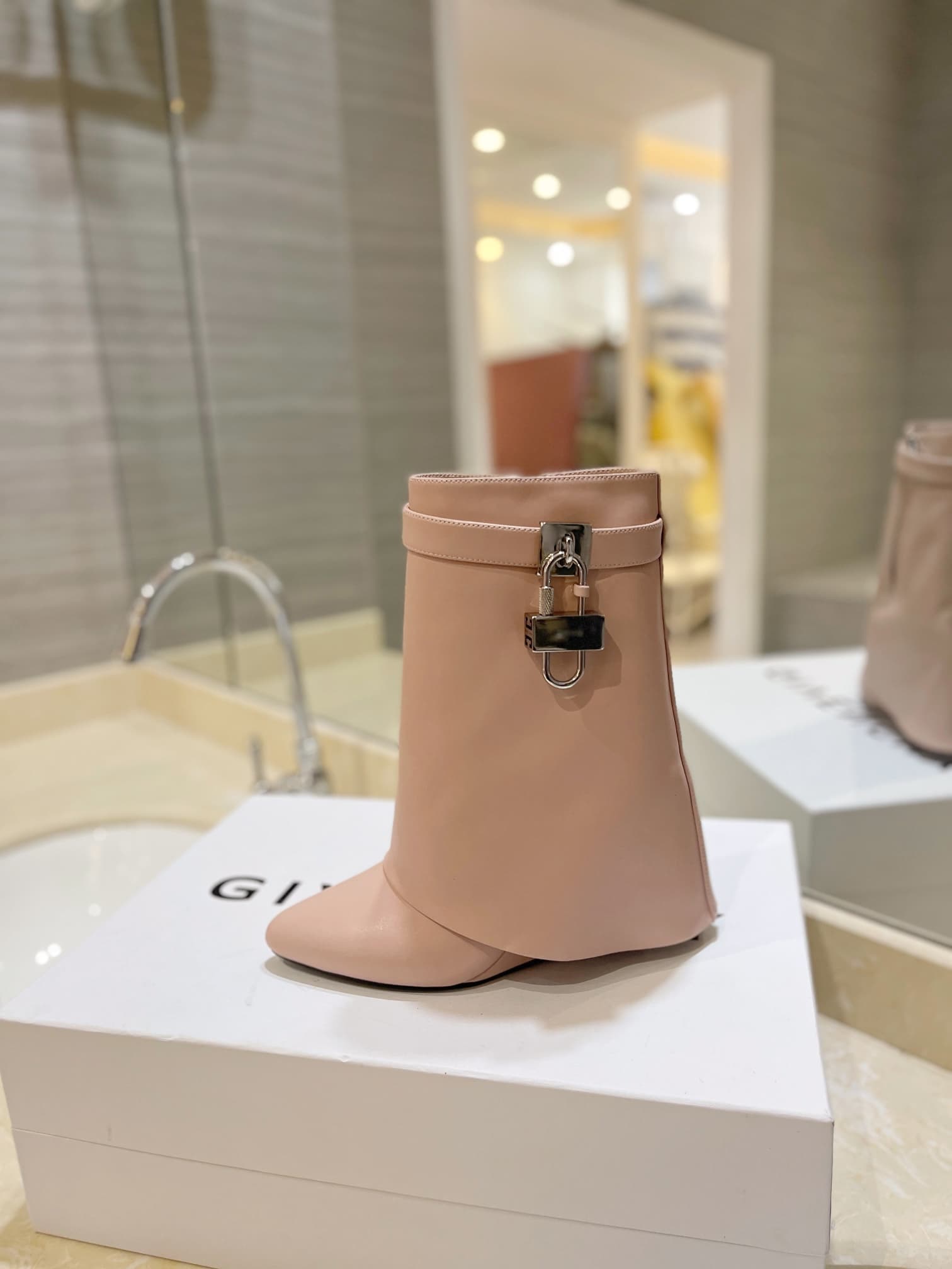 D6562 💰 Authentic version customized for retail stores — image 4