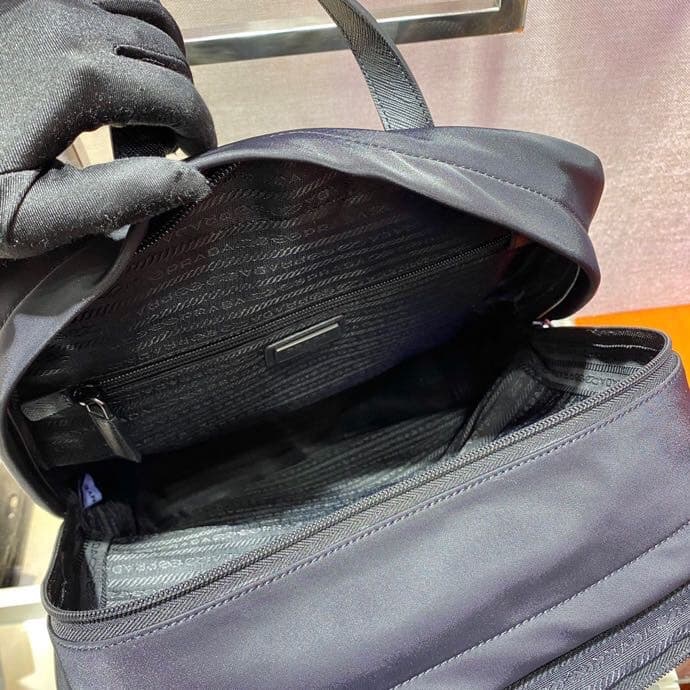C6949 🎉 Environmental Protection Collection🎉 New 2VZ081 Men's Backpack🎉🎉 — image 8