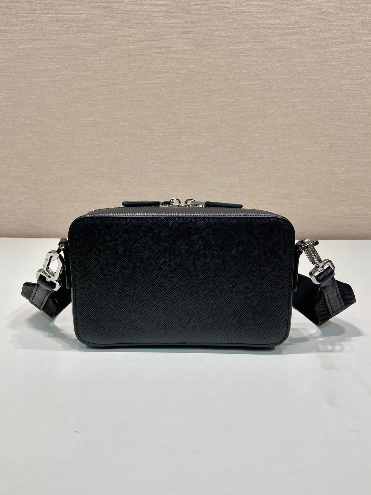 C6990 🎉New postman bag🎉2VH173 cross pattern🎉👏 — image 5