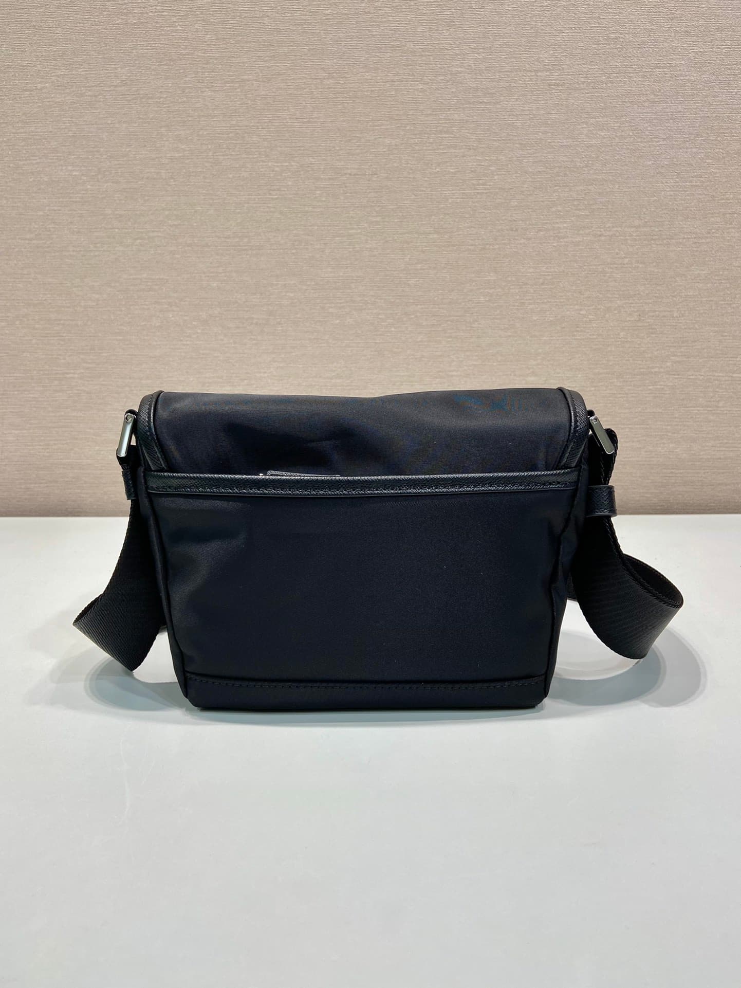 C6939 🎉New delivery bag🎉2VD070 mini model🎉🎉 — image 4
