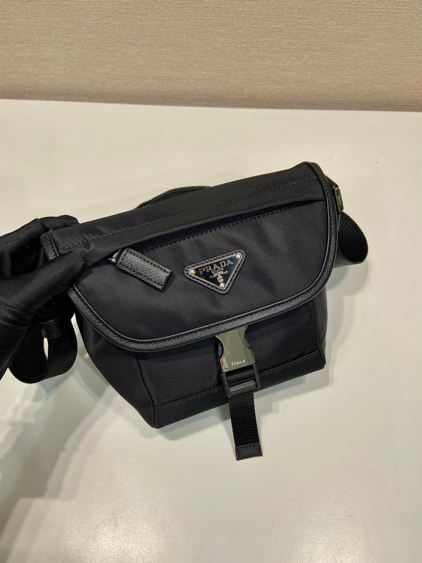 C6939 🎉New delivery bag🎉2VD070 mini model🎉🎉 — image 2
