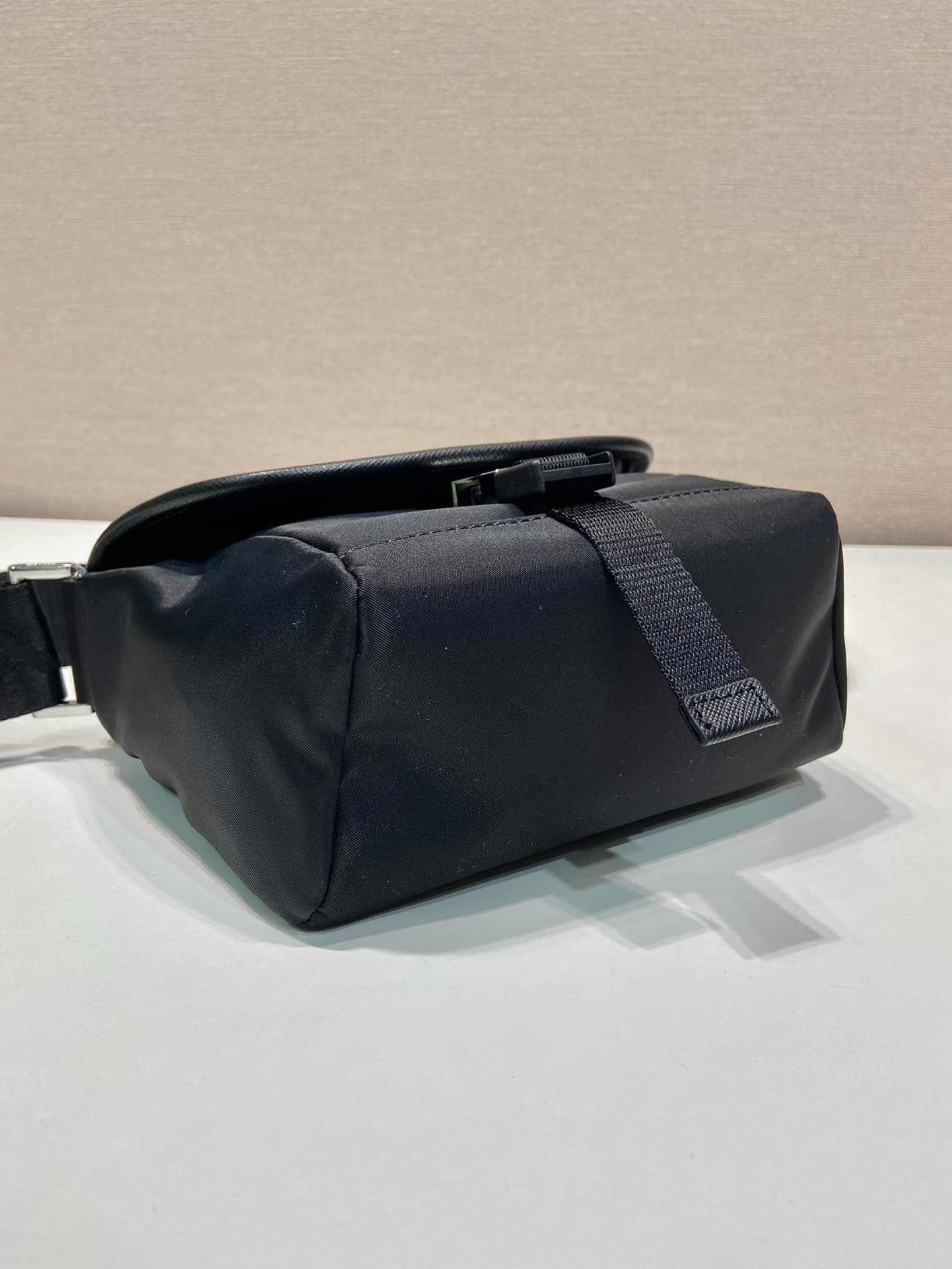 C6939 🎉New delivery bag🎉2VD070 mini model🎉🎉 — image 5