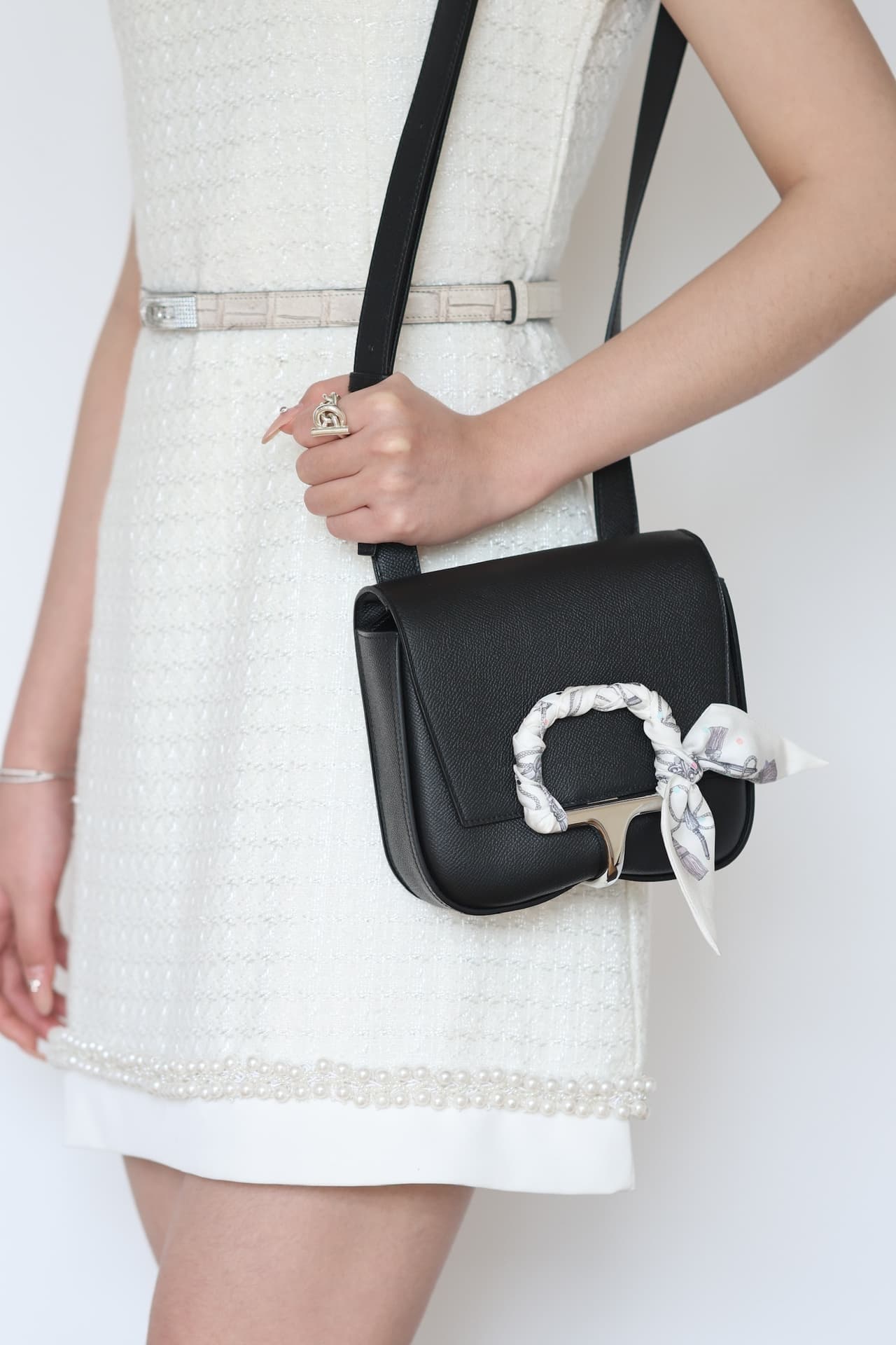 C4854 #mini Della/epsom/black/silver buttons/Meitu# — image 6