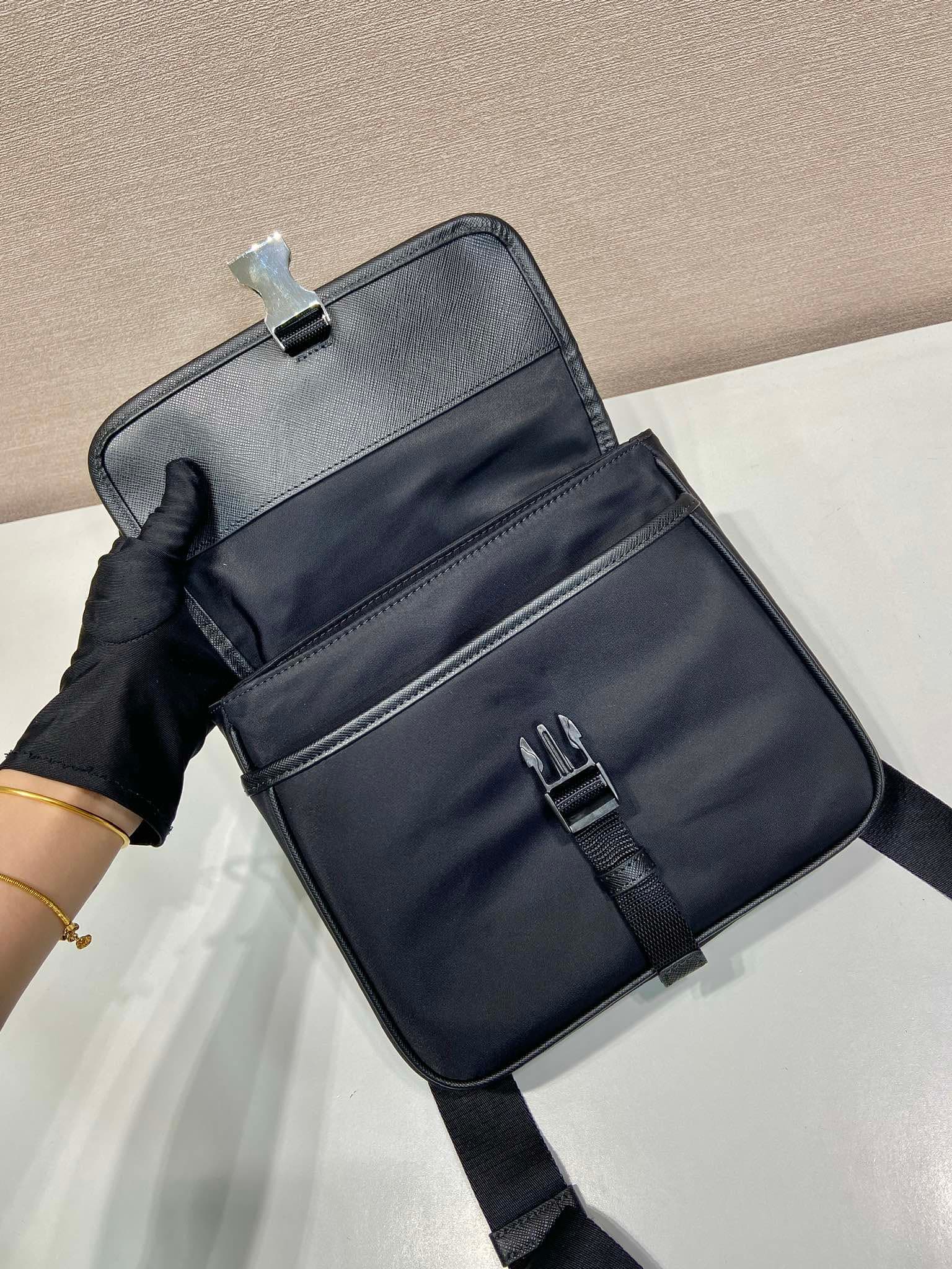 C6946 🎉 New product 🎉 2VD077 crossbody bag 🎉🎉 — image 7