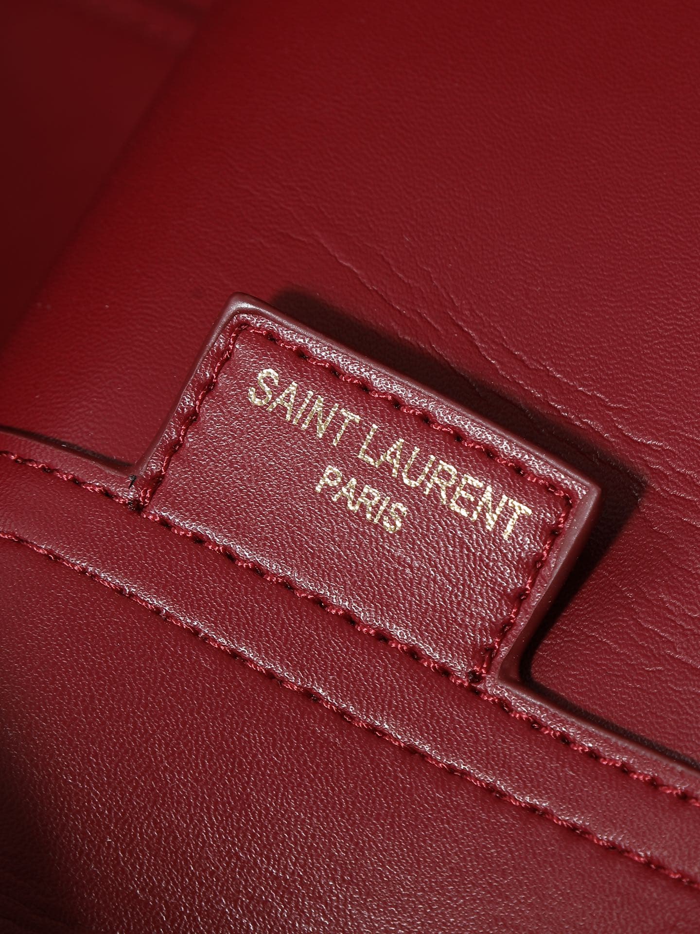 C8607 Back order! A new YSL shopping bag made of full cowhide material 🍂🍂 It’s casual and versatile; it has a large interior space, making it convenient 👍🏼 Safe 👍🏼 Easy to use for travel. You should have one this season. Dimensions: 33*31*15cm【Opening siz — image 6