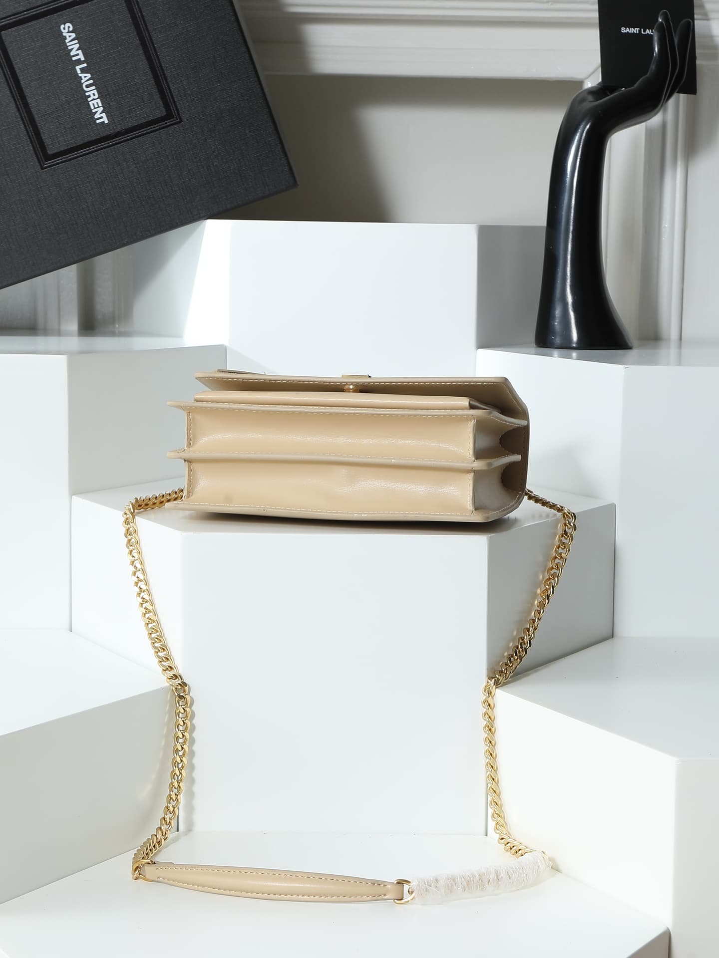 C8604 (Vintage/retro leather cowhide🐂) Vintage/retro imported high-quality cowhide with toothpick pattern ➕ premium custom matching vacuum galvanized antique gold hardware—new antique gold hardware in stock! The craftsmanship of the leather and metal is a — image 6