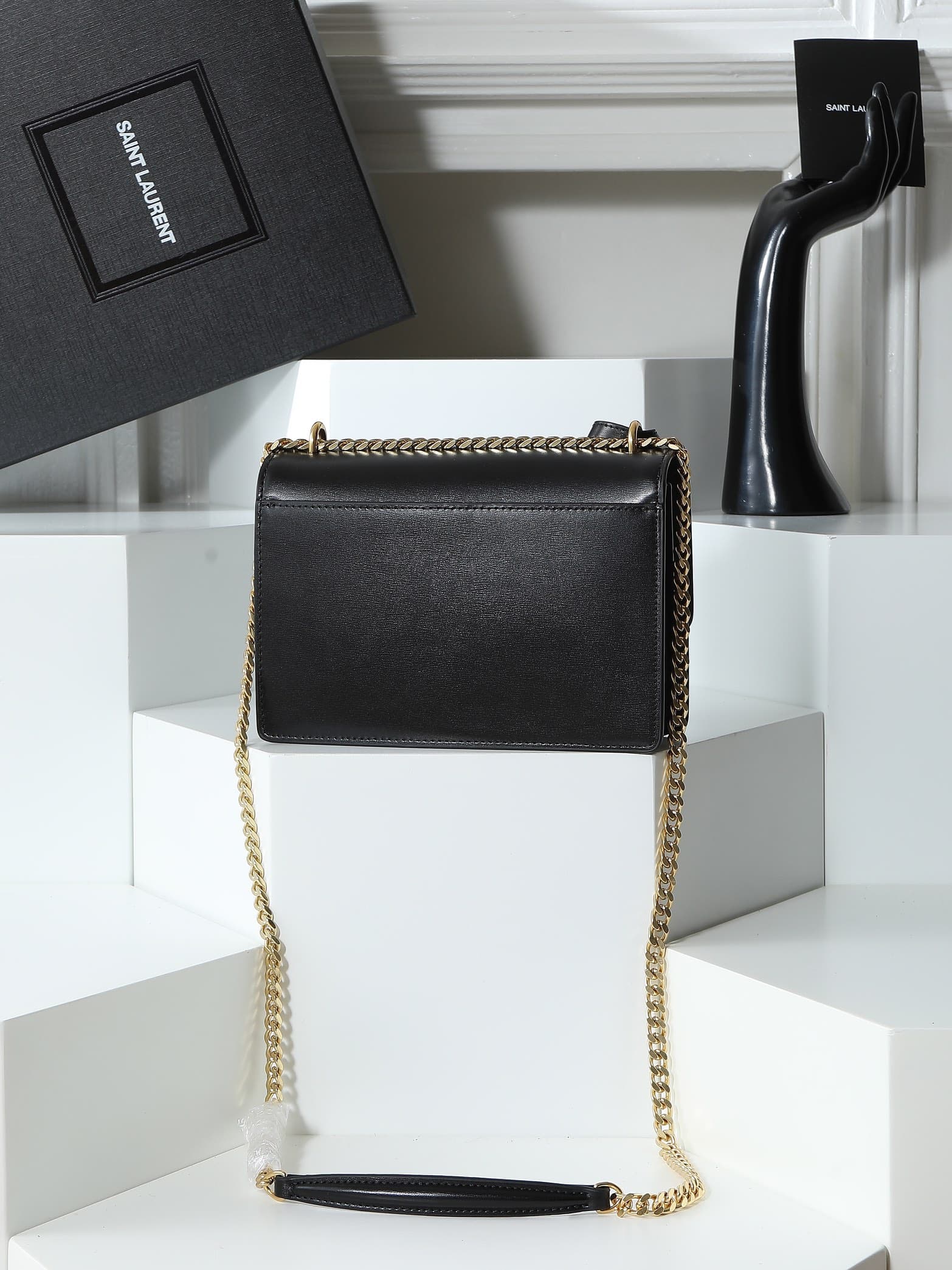 C8602 (Vintage/retro leather skin🐂) Vintage/retro imported high-quality leather skin with toothpick pattern ➕ premium custom-made, perfectly aligned vacuum-plated antique gold hardware—new antique gold hardware in stock! The craftsmanship of the leather a — image 3