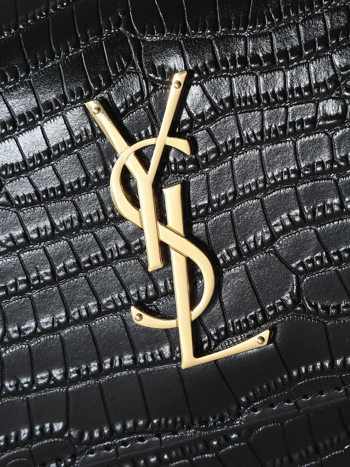C8597 YSL Crocodile Pattern, similar to the Prince Wen model. Features a special high-quality cowhide texture with three-dimensional patterns; imported electroplated antique silver hardware. An excellent item for street photography – it captures attention — image 5