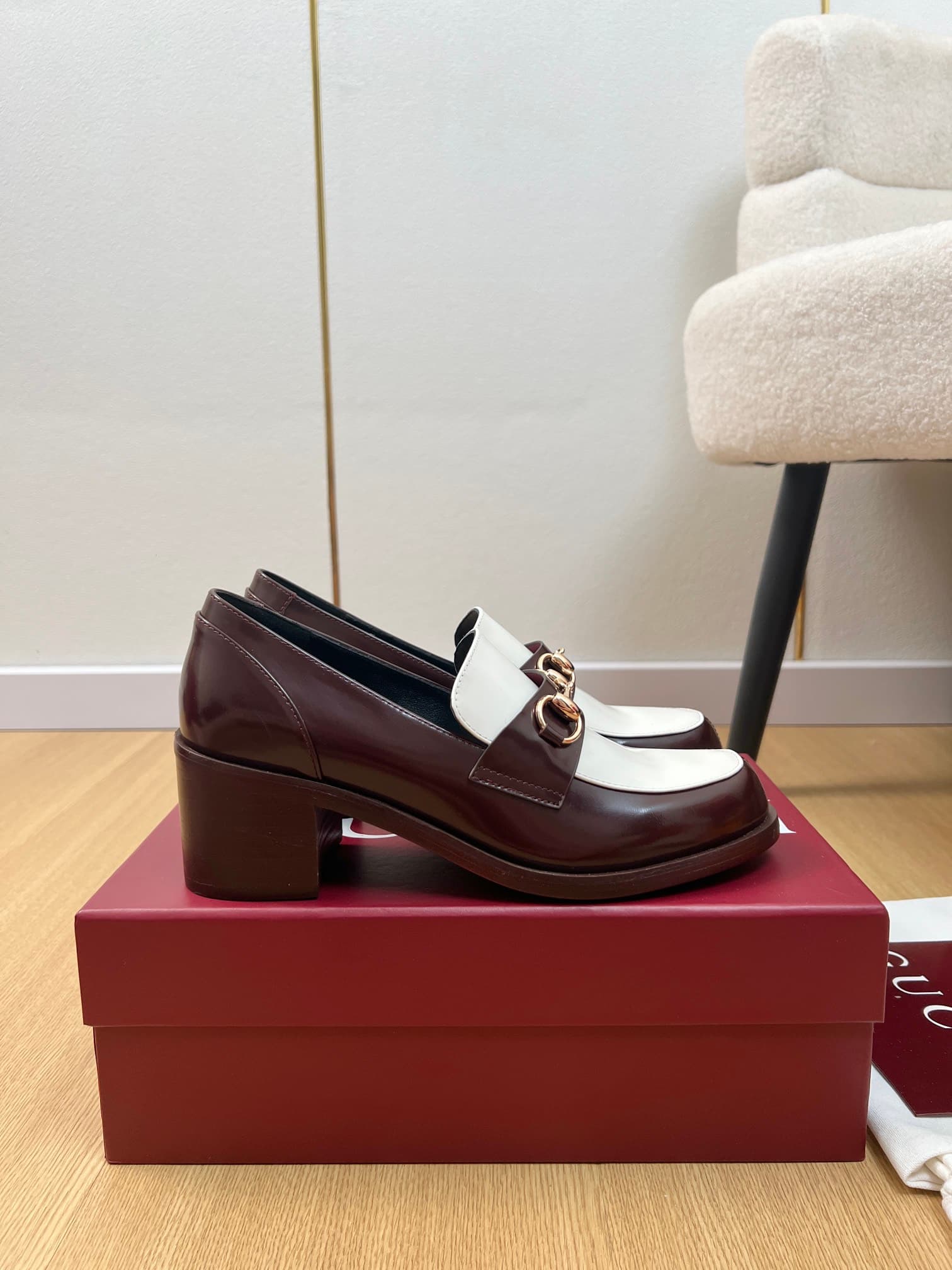 D6847 🍸 GUCCI Gucci | 𝟐𝟎𝟐5ˢˢ — image 2