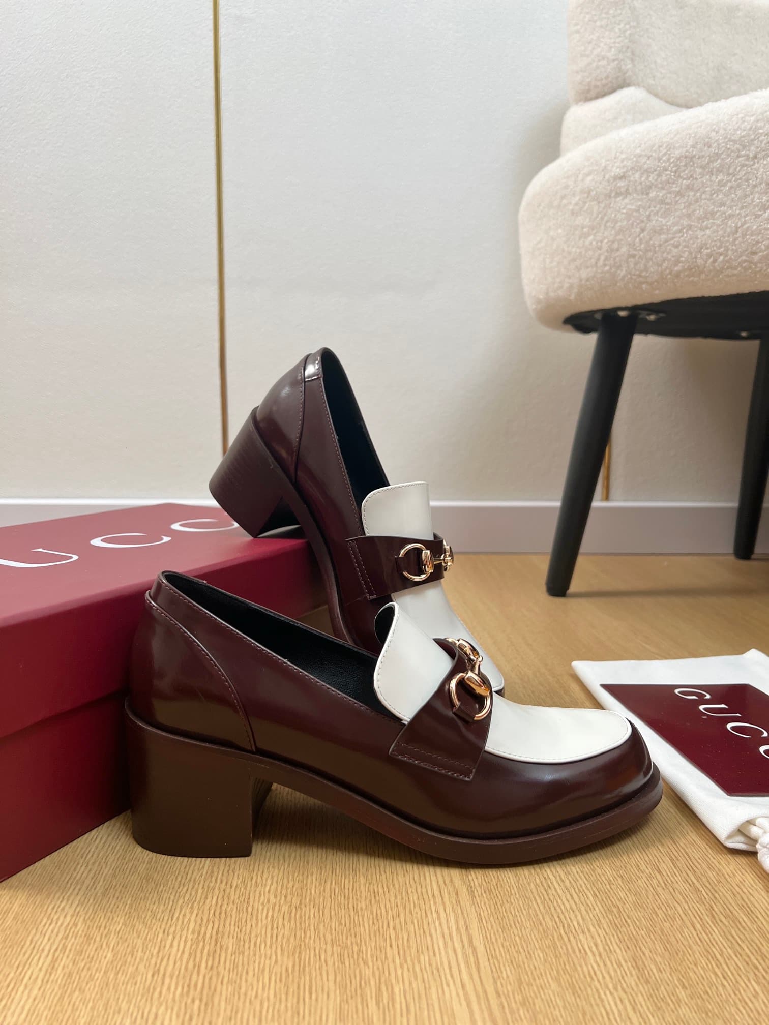 D6847 🍸 GUCCI Gucci | 𝟐𝟎𝟐5ˢˢ — image 4