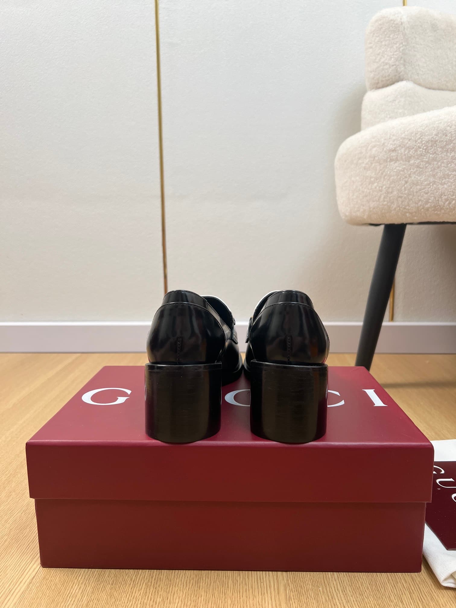 D6846 🍸 GUCCI Gucci | 𝟐𝟎𝟐5ˢˢ — image 8