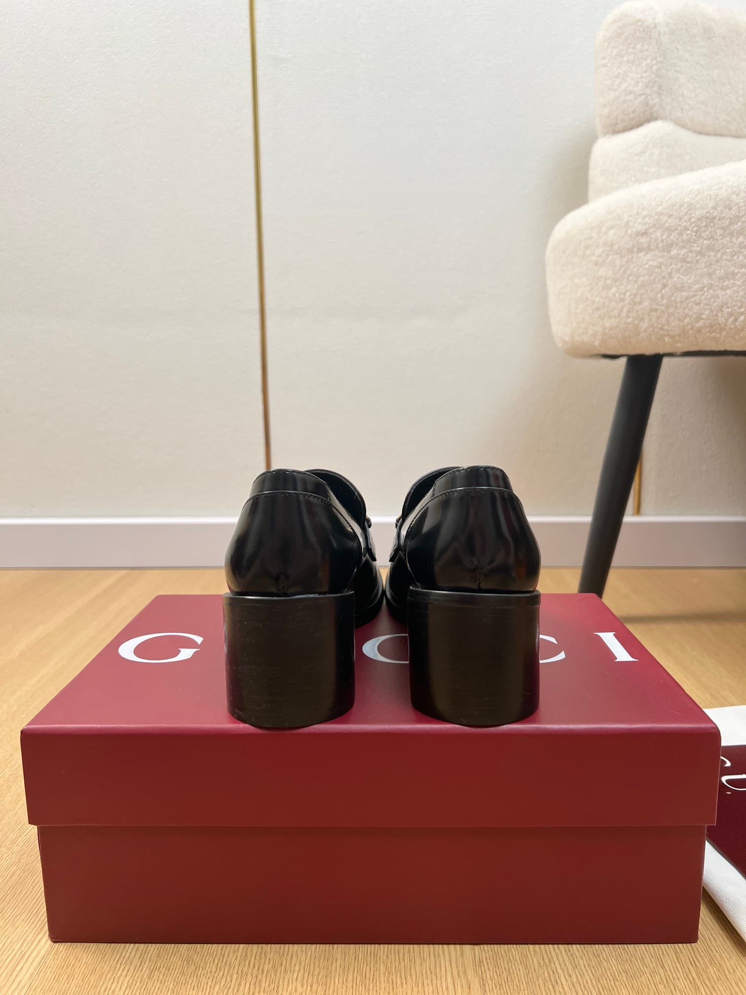 D6845 🍸 GUCCI Gucci | 𝟐𝟎𝟐5ˢˢ — image 8