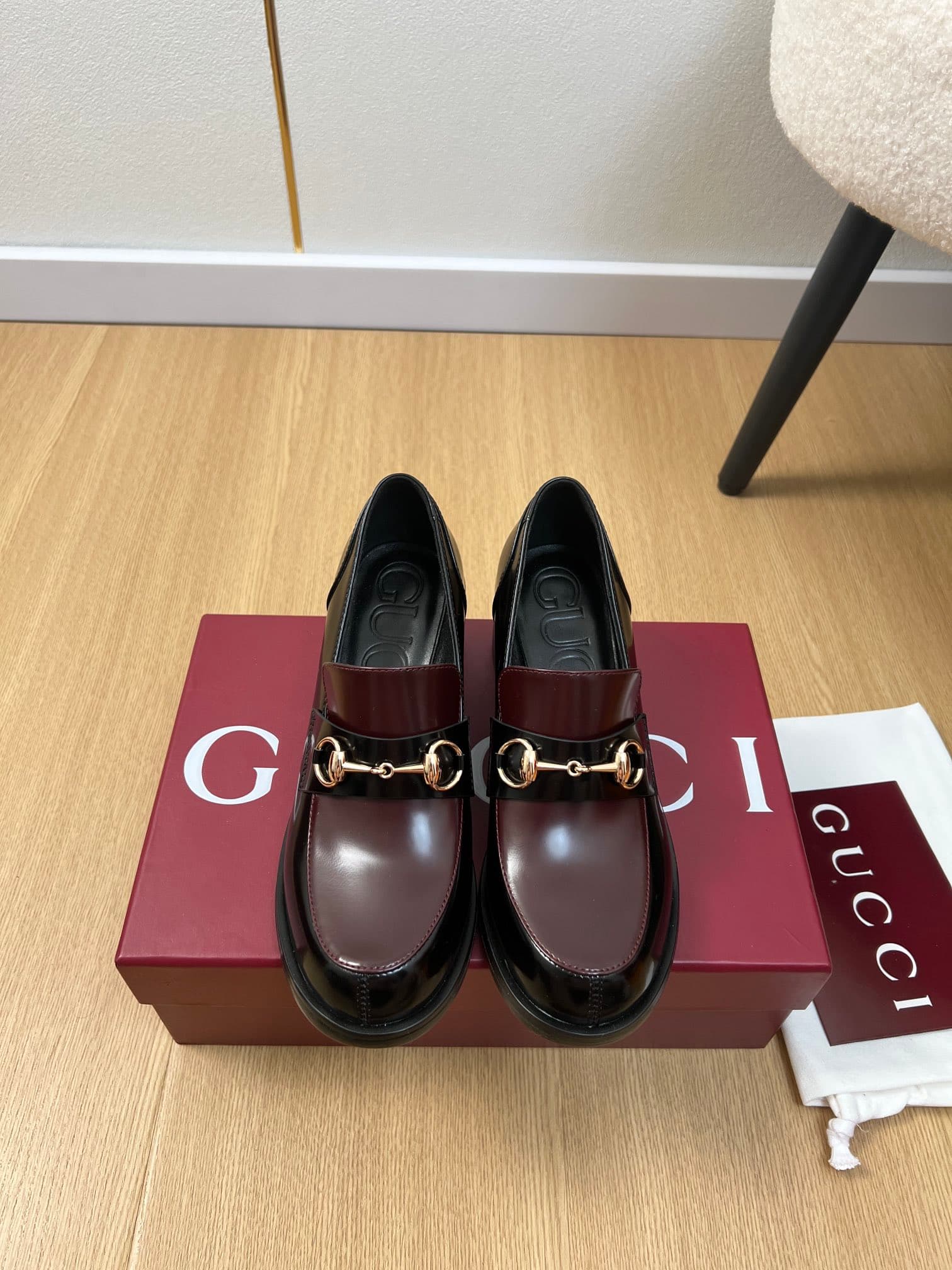 D6845 🍸 GUCCI Gucci | 𝟐𝟎𝟐5ˢˢ — image 1