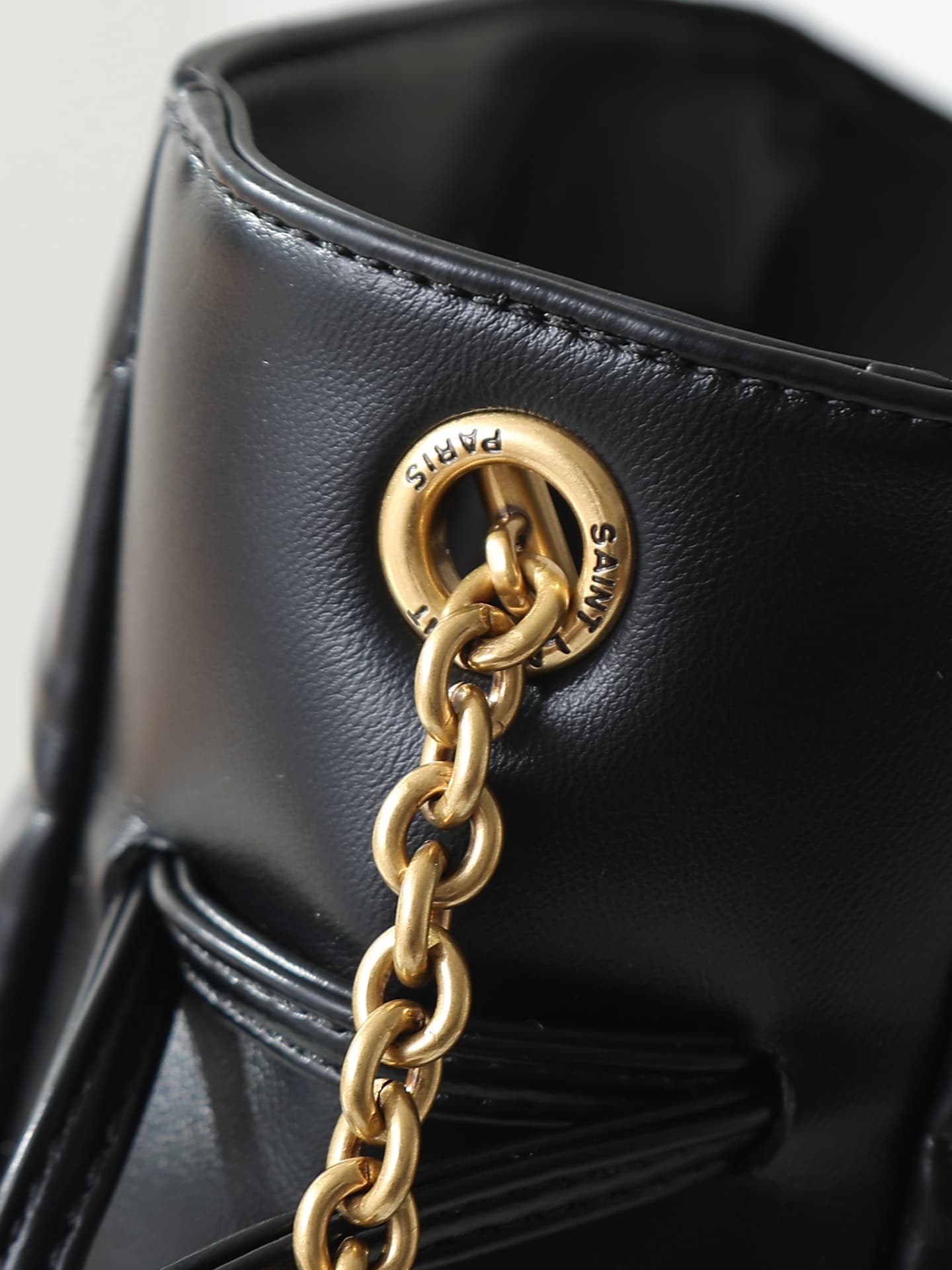 C8618 YSL’s super-new Jamie small bucket – so cute! — image 5
