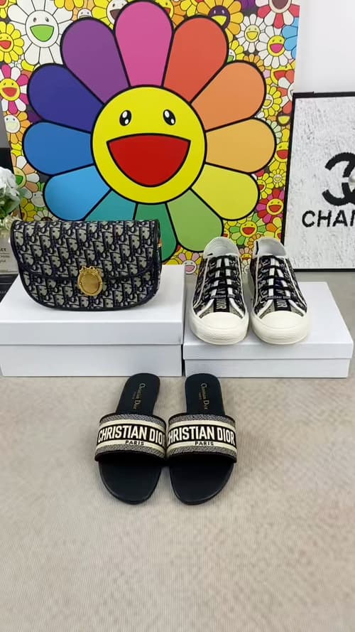 C36193 🎁✈✈Daily delivery of genuine products from actual shooting; if you have any questions about the products, feel free to contact me — image 1