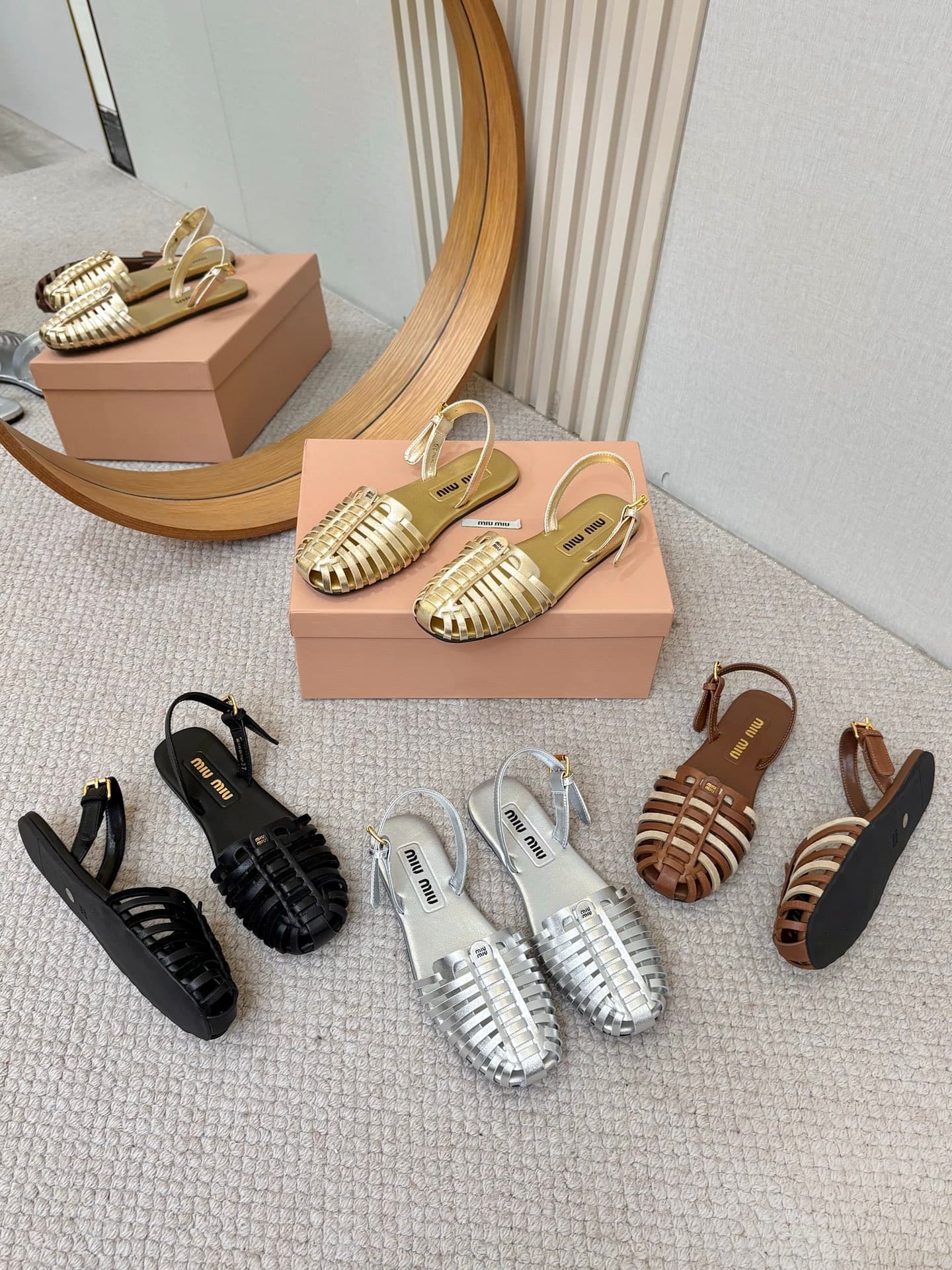 D10610 The Miumiu shoes have been updated — image 1