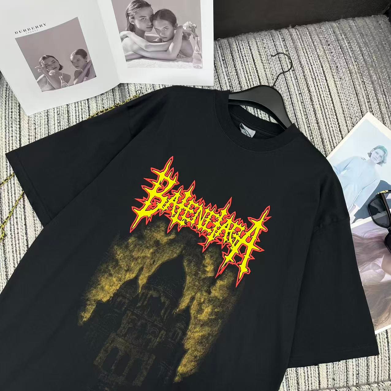 C18596 Highly recommended: 26 Spring/Summer collection 2024. BAL* Dark Sacred Church Cracked Print Crewneck Short Sleeve Loose Fit T-shirt – Extra large size SML — image 2