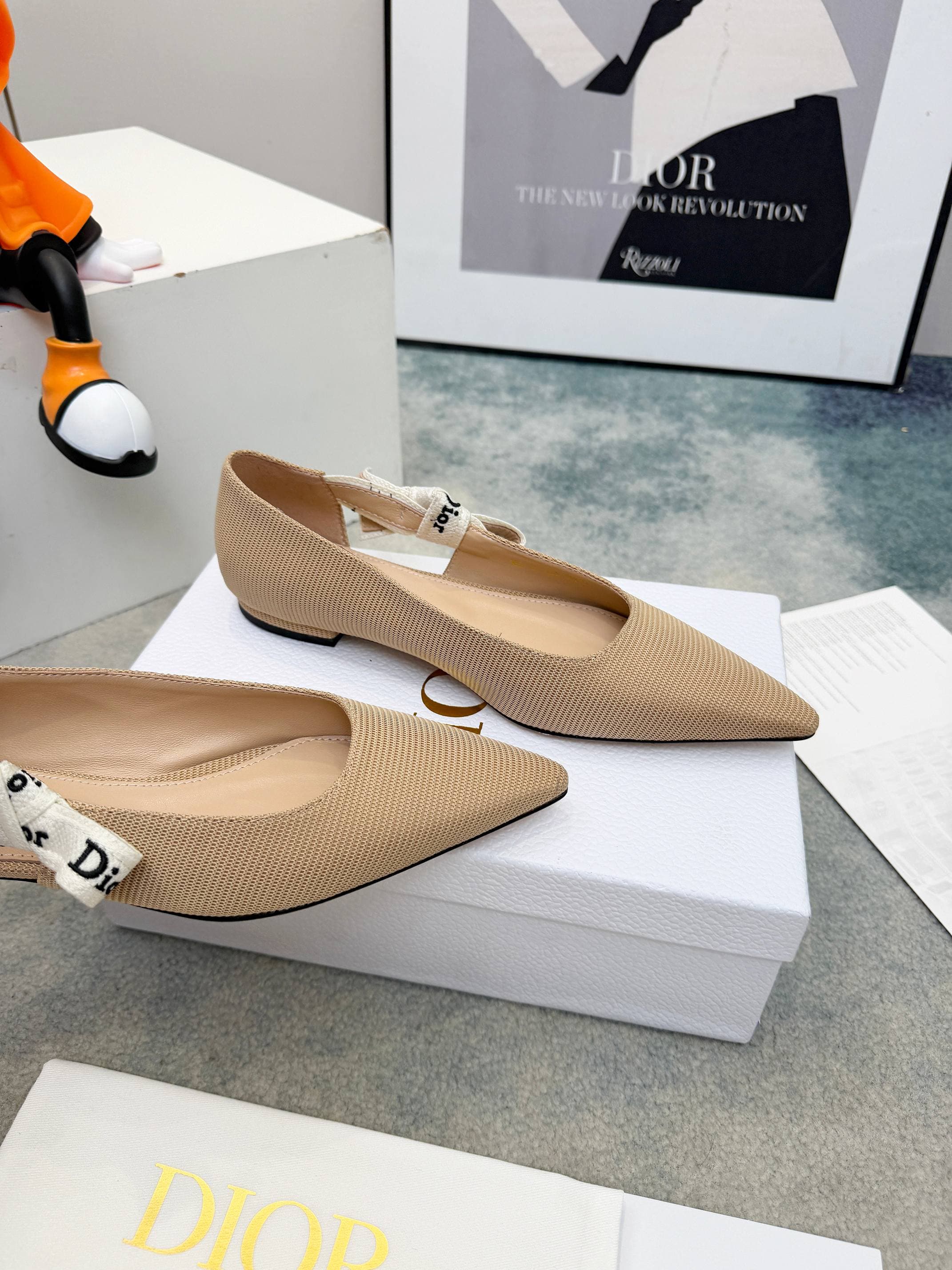 D5861 💰DIOR 26ss spring/summer new product: cat-shaped sandals[太阳][太阳][太阳] — image 8