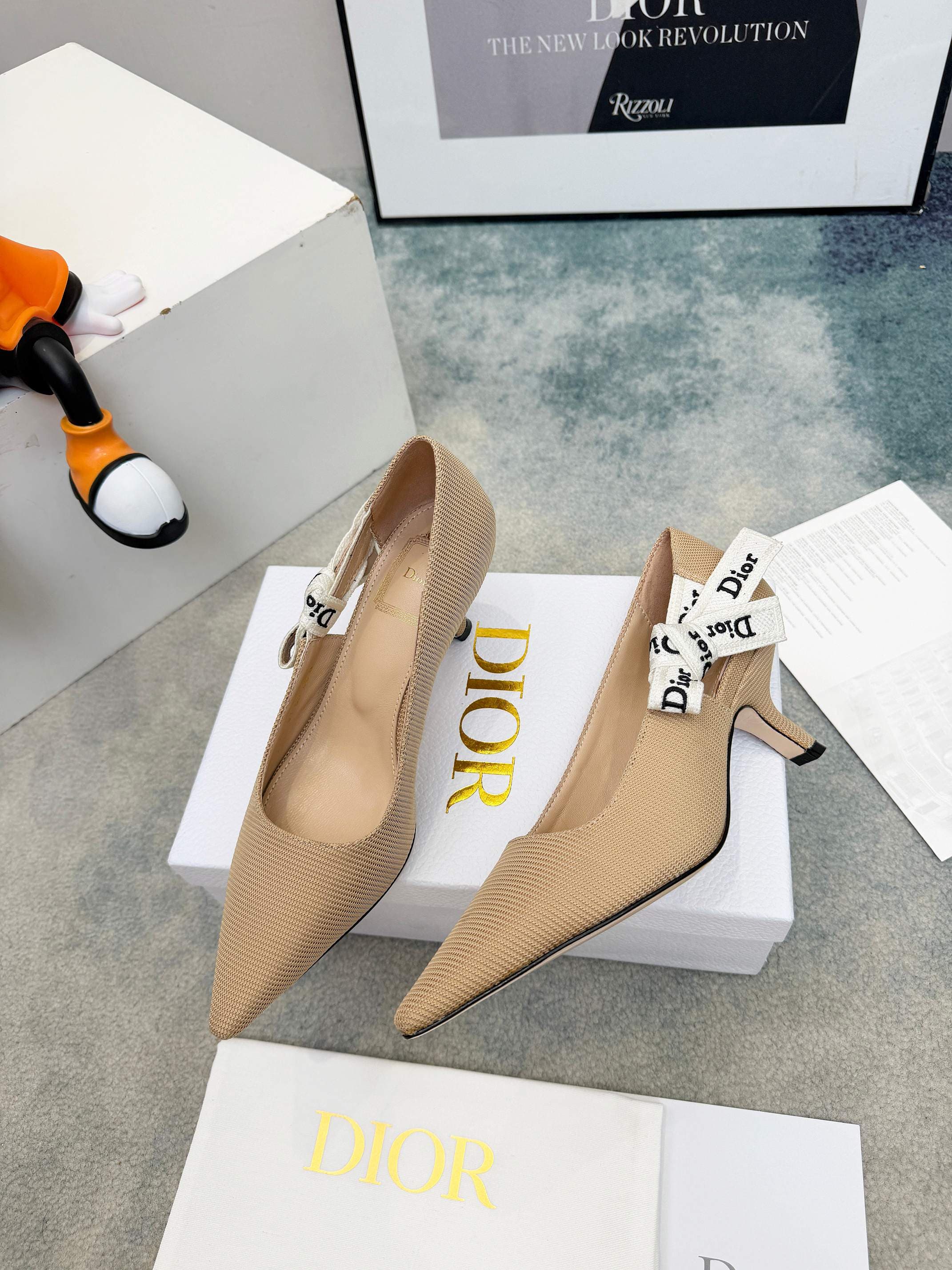 D5860 💰DIOR 26ss spring/summer new collection – cat-shaped sandals[太阳][太阳][太阳] — image 1