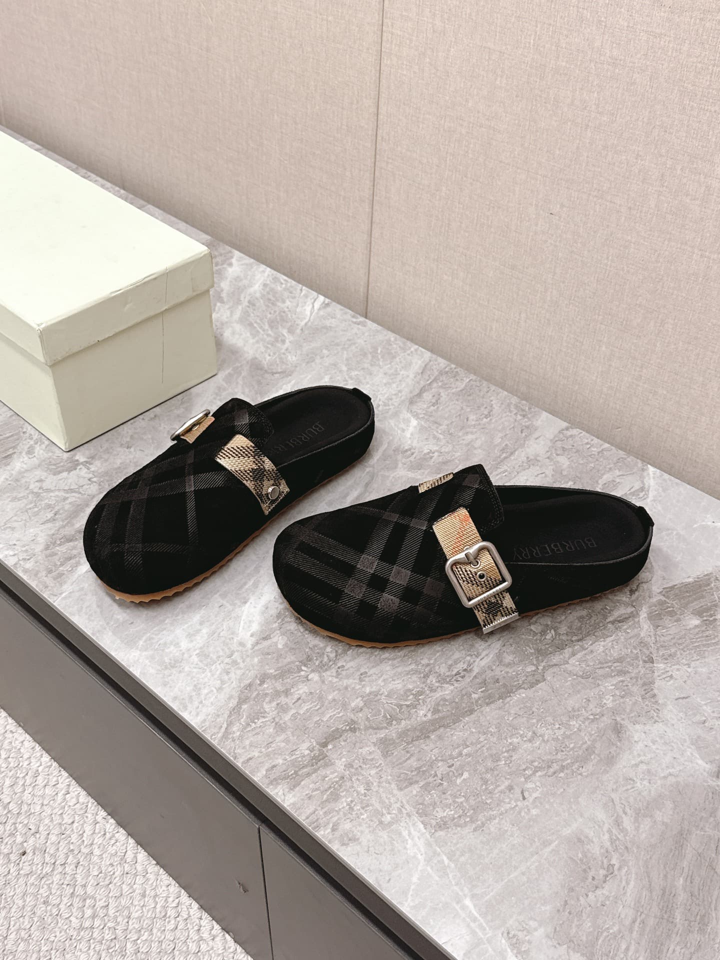 D3153 Men’s clothing ➕ 10 Burberry Burberry2025 Latest autumn/winter couple-style boots — image 2