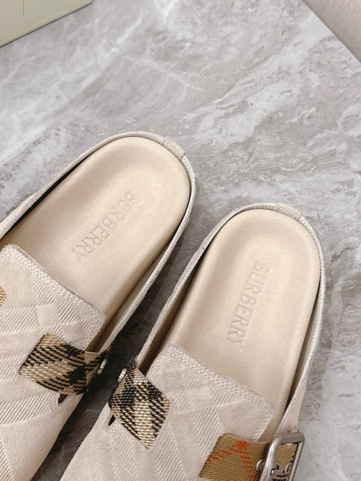 D3152 Men’s clothing ➕ 10 Burberry Burberry2025 Latest winter/spring couple-style boots — image 7