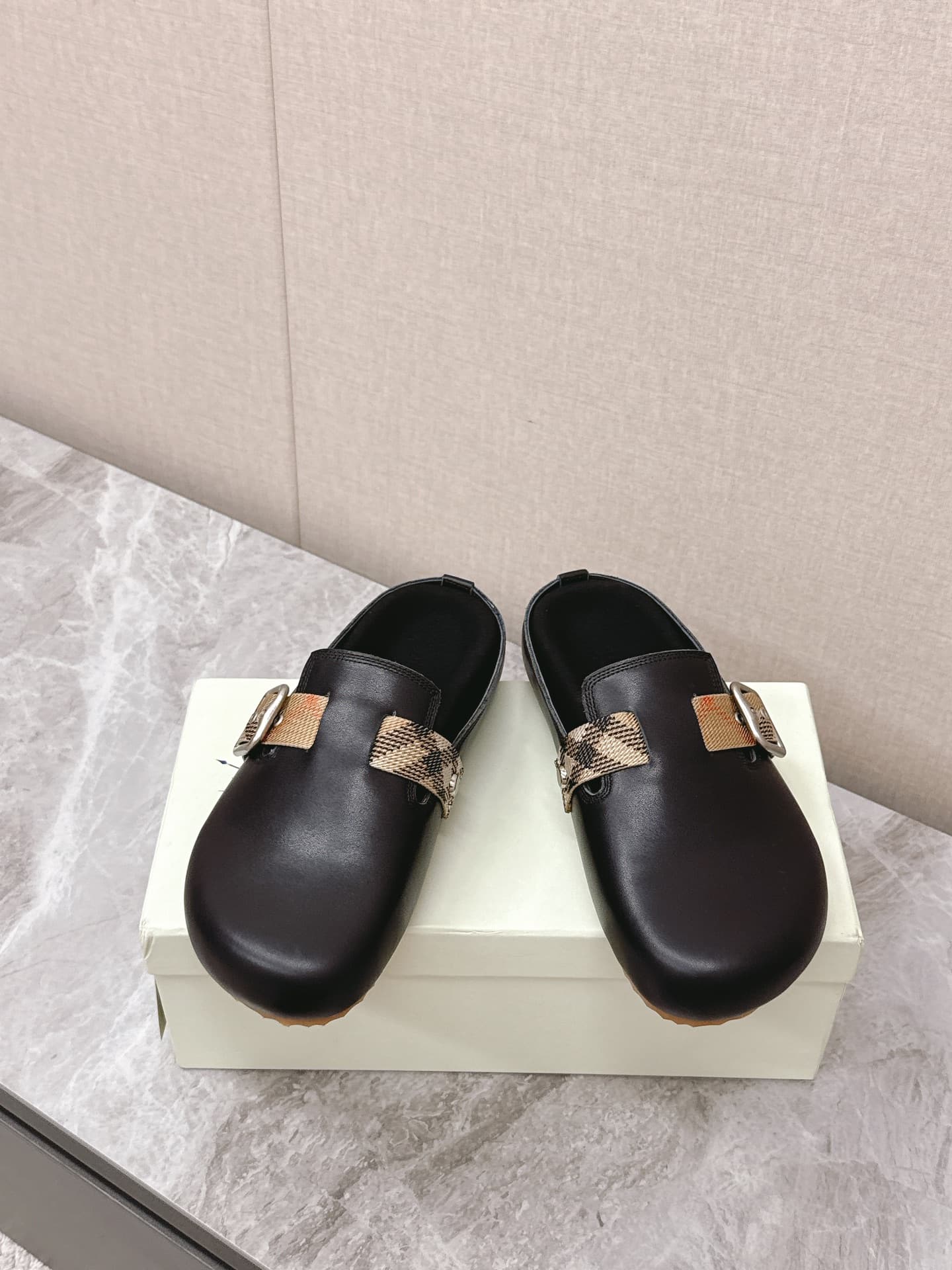 D3149 Men’s clothing ➕ 10 Burberry Burberry2025 Latest autumn/winter couple’s styles, Brogue shoes — image 5