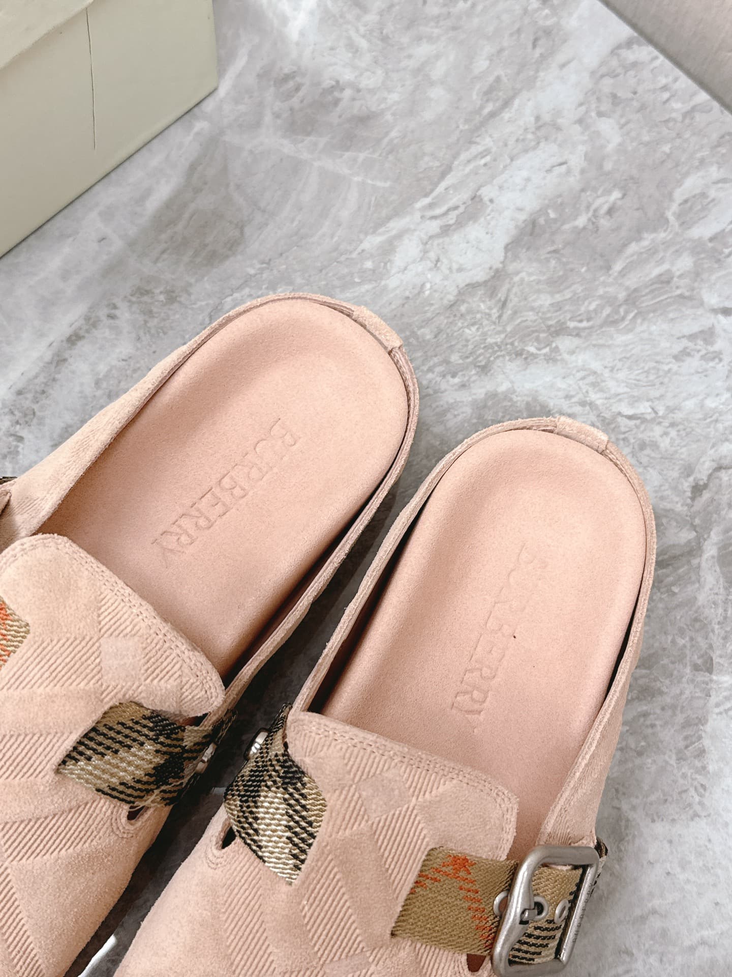 D3150 Men’s clothing ➕ 10 Burberry Burberry2025 Latest autumn/winter couple’s models, Brogue shoes — image 7