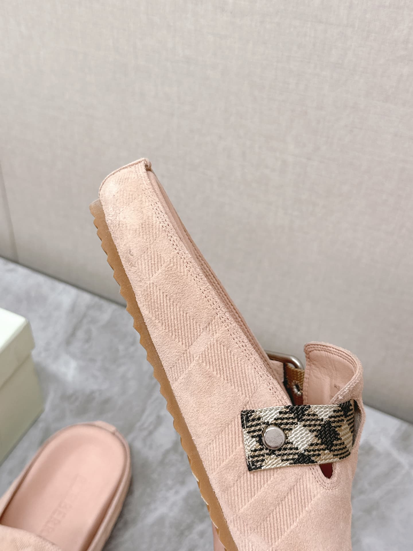 D3150 Men’s clothing ➕ 10 Burberry Burberry2025 Latest autumn/winter couple’s models, Brogue shoes — image 8