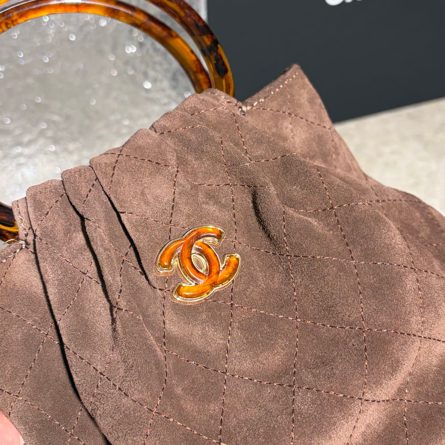 C801 🌸 Chanel 26C suede yuanbao handbag 🔥 — image 6