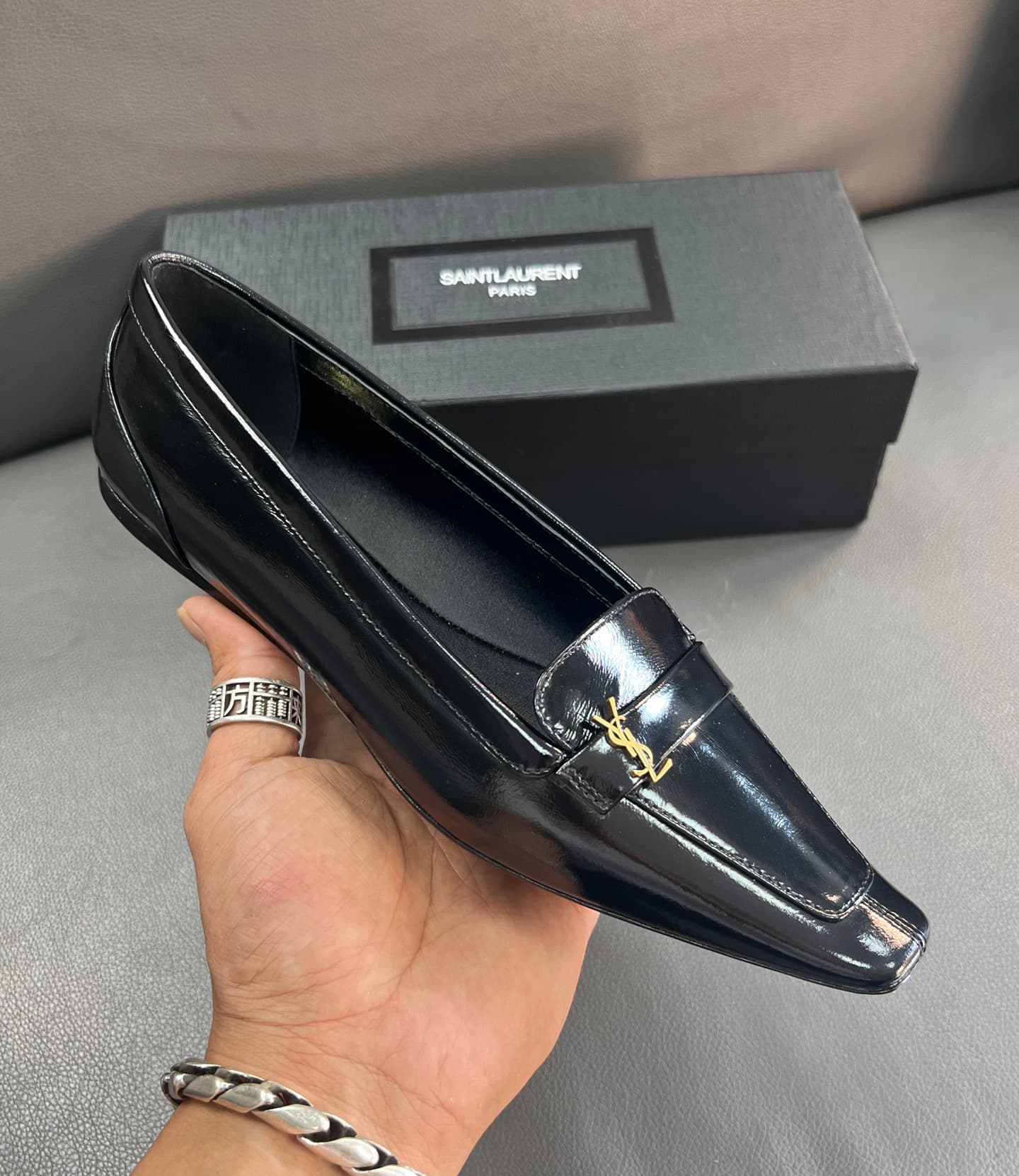 D12217 🇫🇷YSL Leif Jogging Shoes 25A, square-toe design, new style of Saint Laurent – sexy and elegant🛍🛍🛍 — image 7