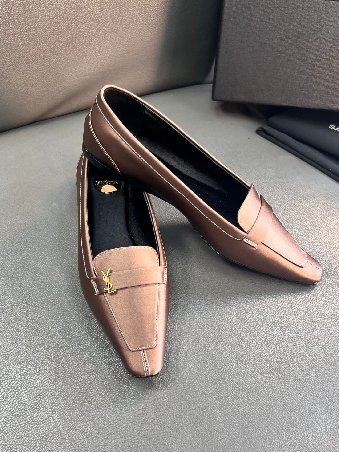 D12215 🇫🇷YSL Le Freak shoes 25A, square-toe design, new stylish and elegant Saint Laurent shoes 🛍🛍🛍 — image 4