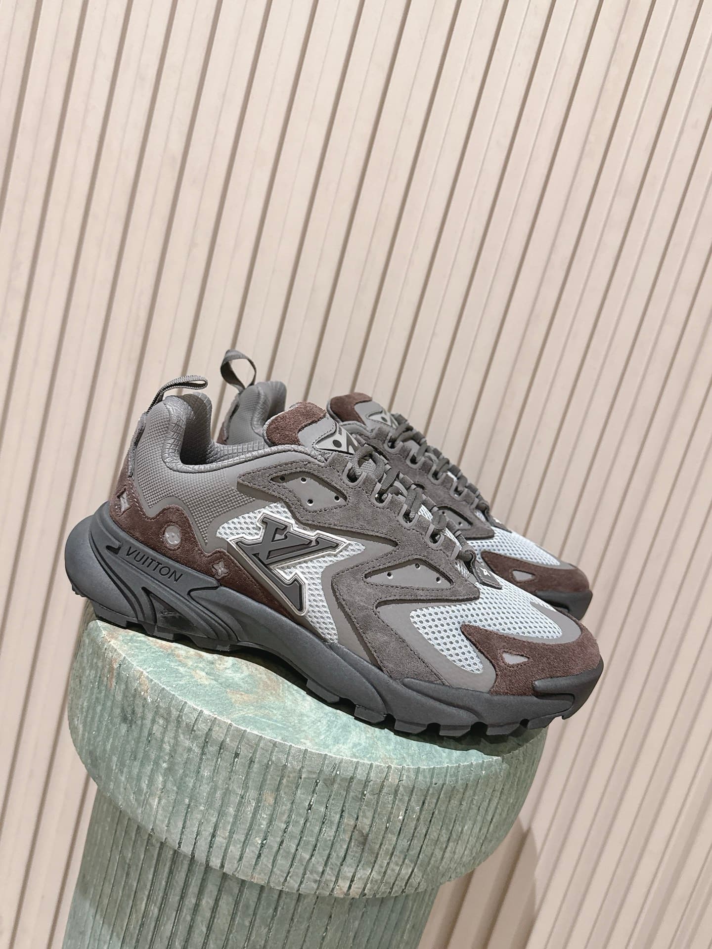 D9260 Top version: Men’s model — image 1