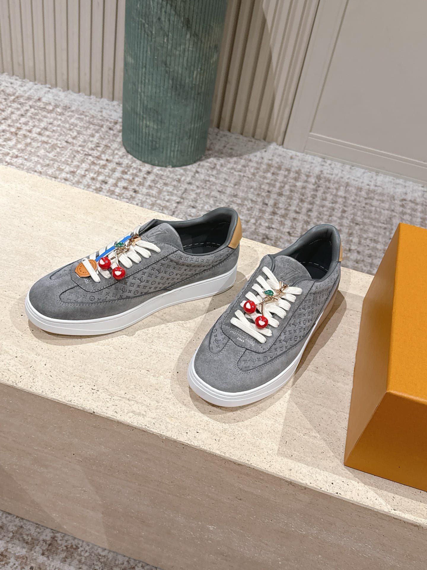 D9176 Top version: High version (with buckle and 50); Standard version — image 3