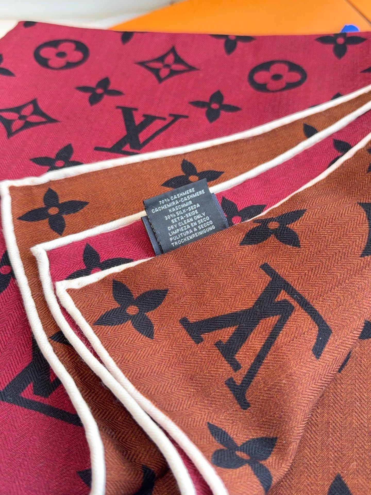 C30657 LV 140 Shawl — image 4