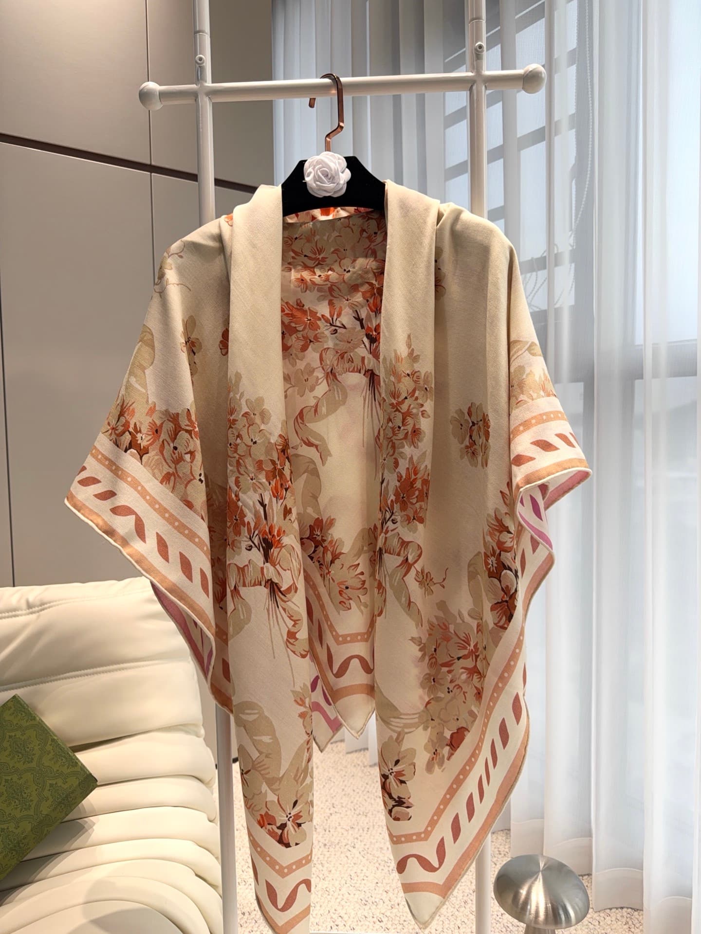 C30654 Dior “Saddle Stitch” technique 140 shawl — image 8