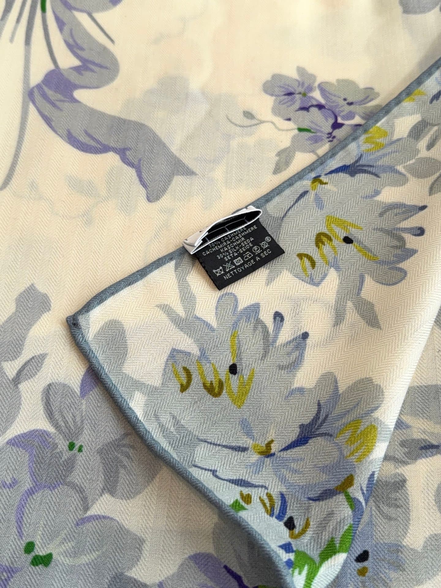 C30652 Dior “Saddle Stitch” 140 Shawl — image 4