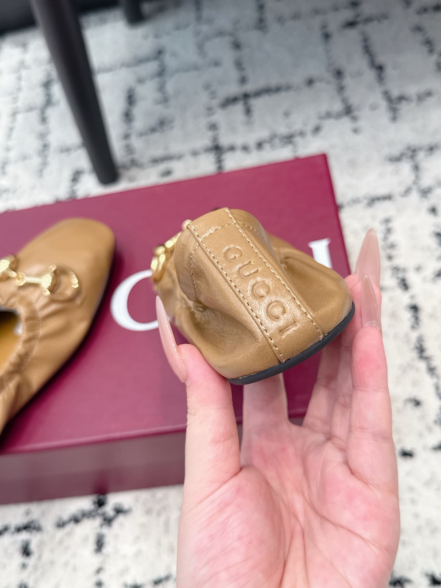 D7132 Gucci 26/ Prima Series Ballet Shoes: Classic Metal Buckle, Stretch Laces, Flat Dance Shoes, Single-Shaped — image 7