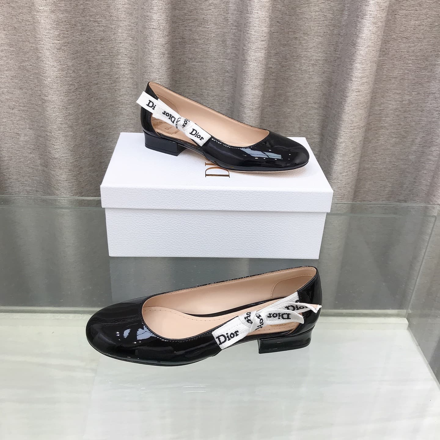 D6001 D Family~Diore 2026 Early Spring New Model: Classic Leather and Ribbon Loafers — image 6